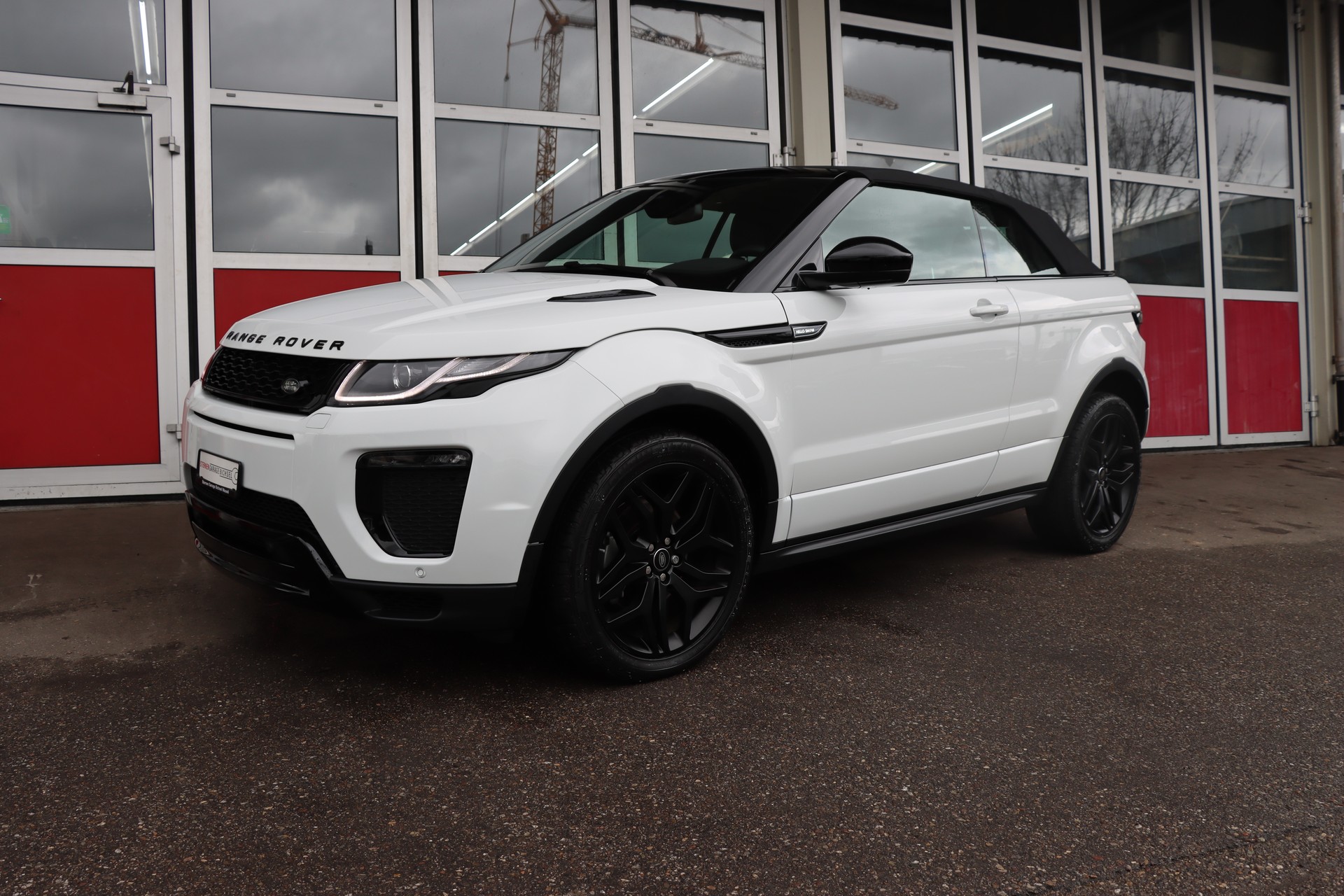 LAND ROVER Range Rover Evoque Convert. 2.0 TD4 SE Dynamic AT9-image-19