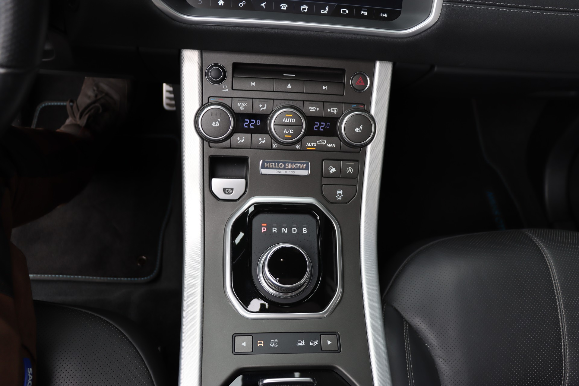 LAND ROVER Range Rover Evoque Convert. 2.0 TD4 SE Dynamic AT9-image-17