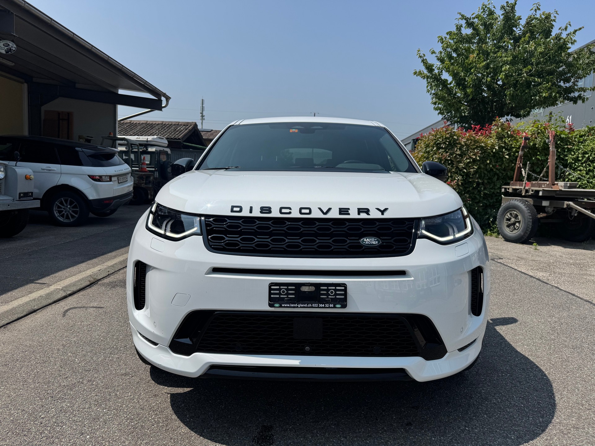 LAND ROVER Discovery Sport R Dyn P250 2.0 Si4 MHEV Base AT9-image-1