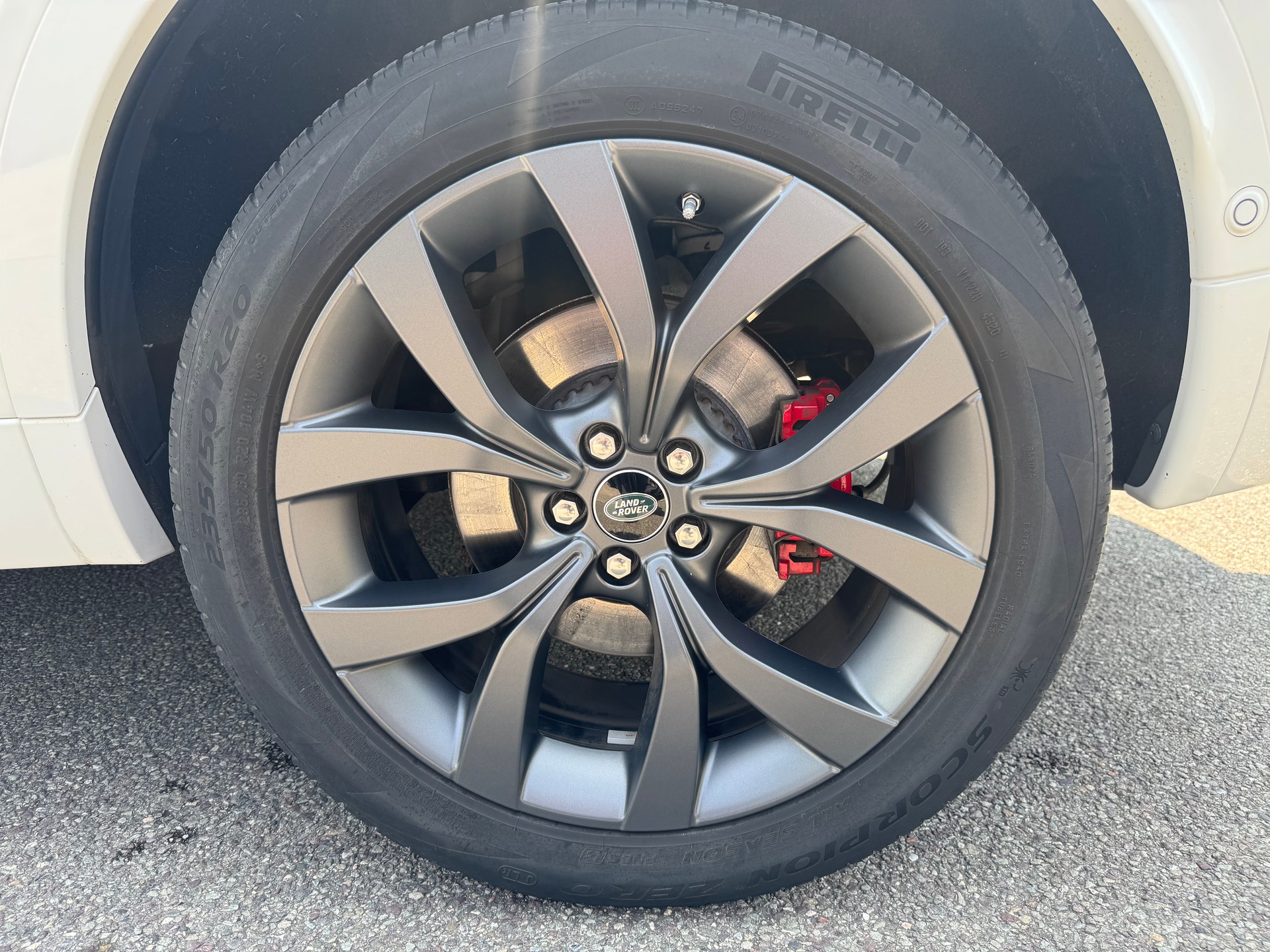 LAND ROVER Discovery Sport R Dyn P250 2.0 Si4 MHEV Base AT9-image-15