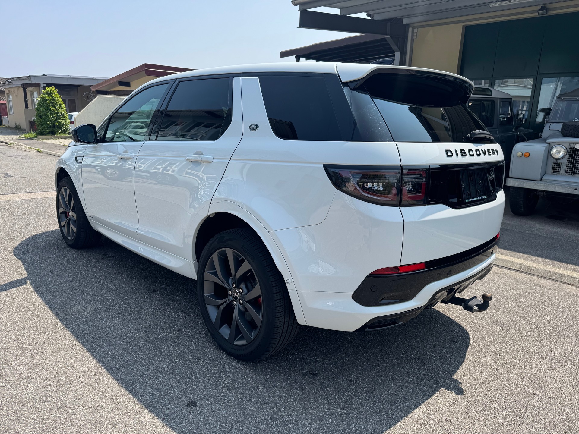 LAND ROVER Discovery Sport R Dyn P250 2.0 Si4 MHEV Base AT9-image-6