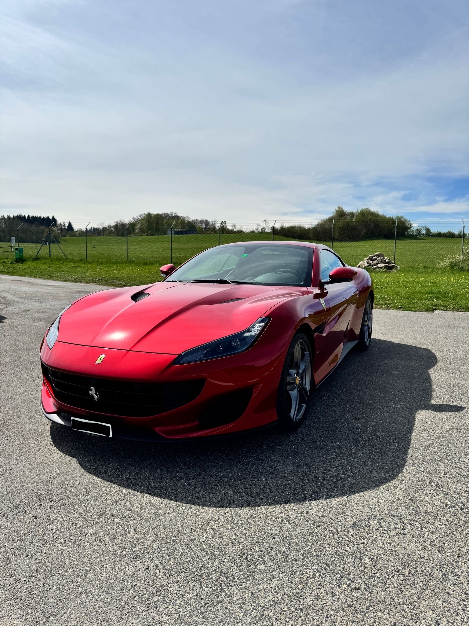 FERRARI Portofino 3.9 V8 T-image-1