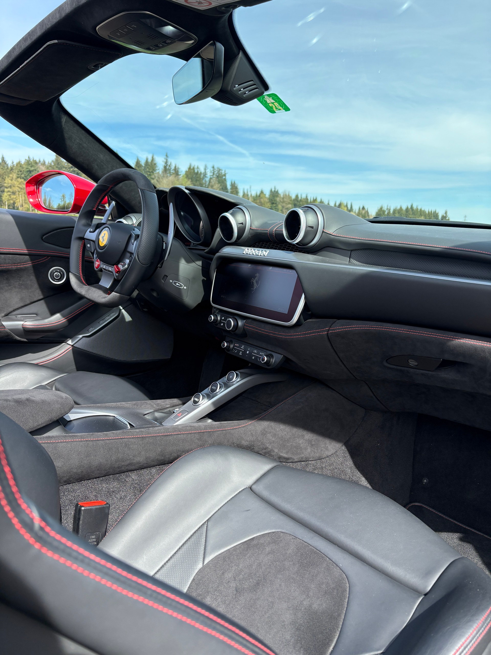 FERRARI Portofino 3.9 V8 T-image-15