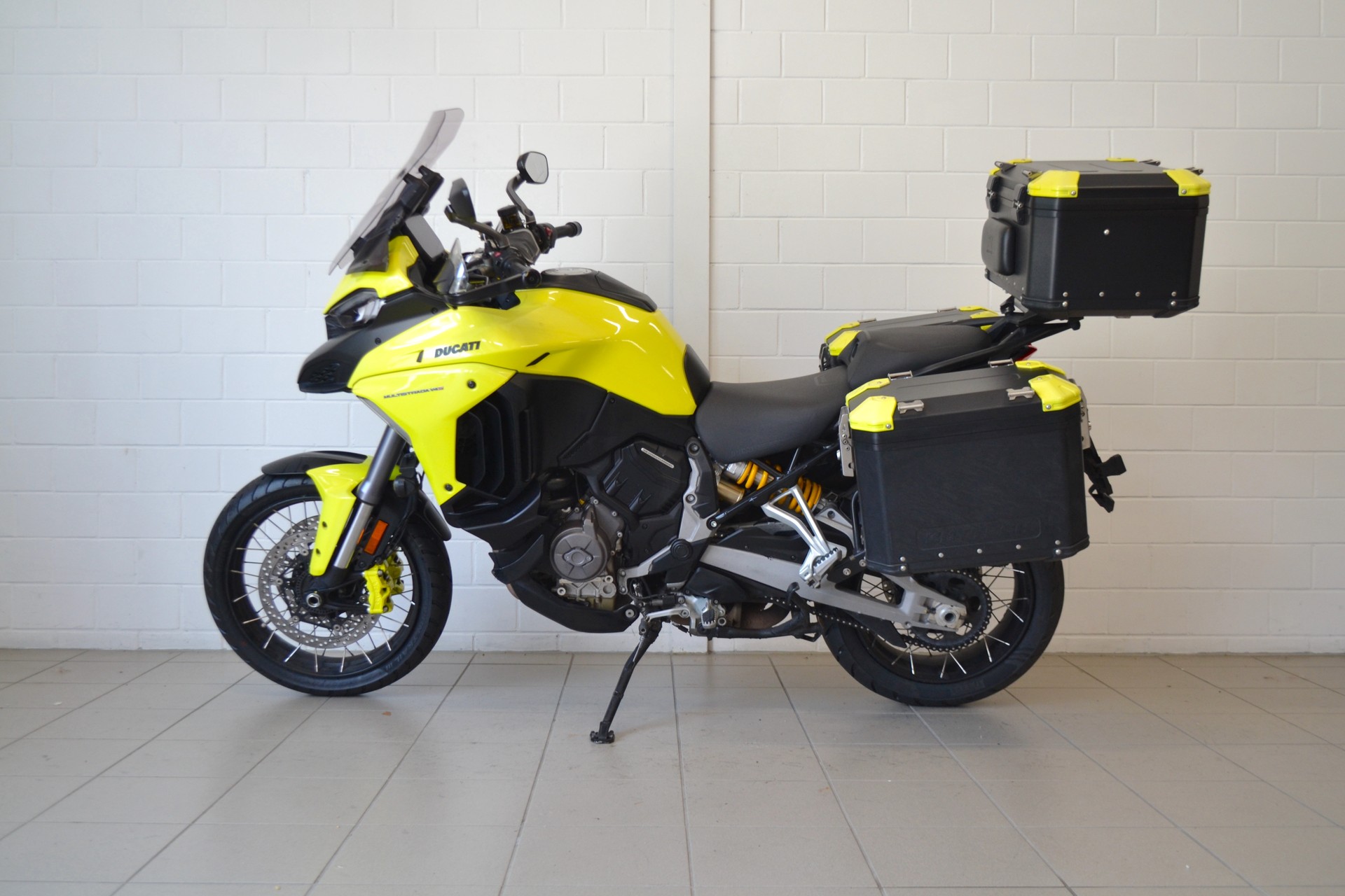 DUCATI Multistrada V4 S Travel & Radar-image-2