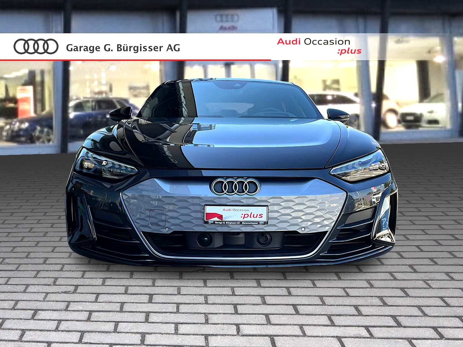 AUDI e-tron GT quattro Mythosschwarz Metallic-showroom-element-2