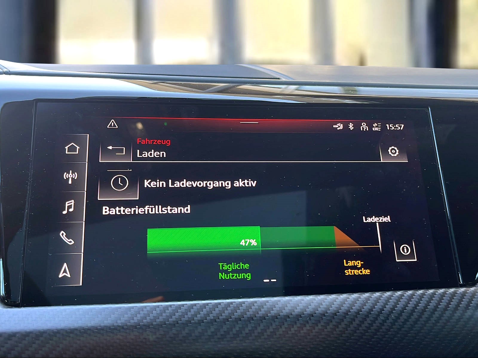 AUDI e-tron GT quattro Mythosschwarz Metallic-image-15