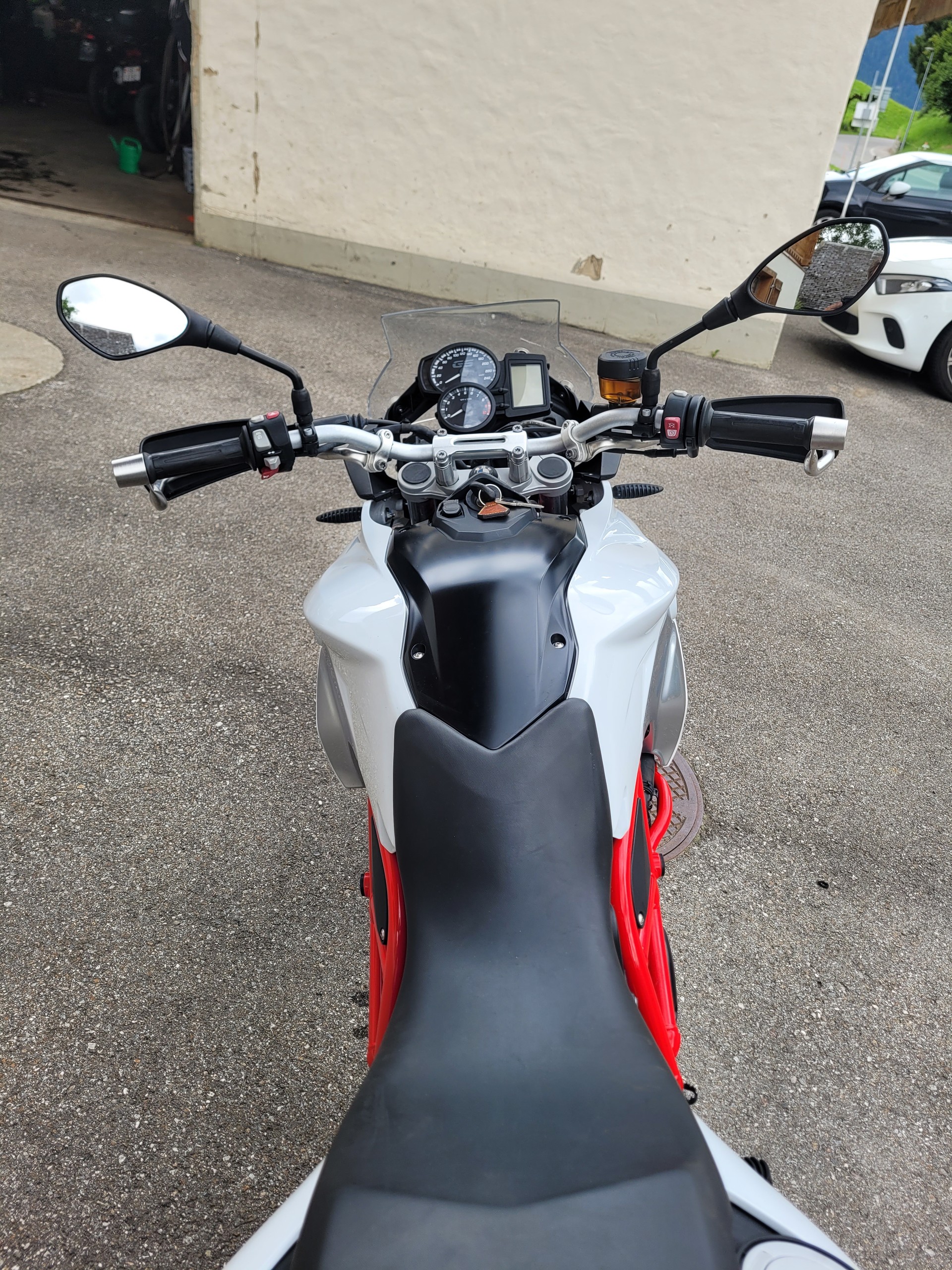 BMW F 700 GS ABS-image-3