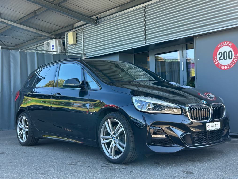 BMW 220d xDrive Active Tourer Steptronic M Sport-showroom-element-1