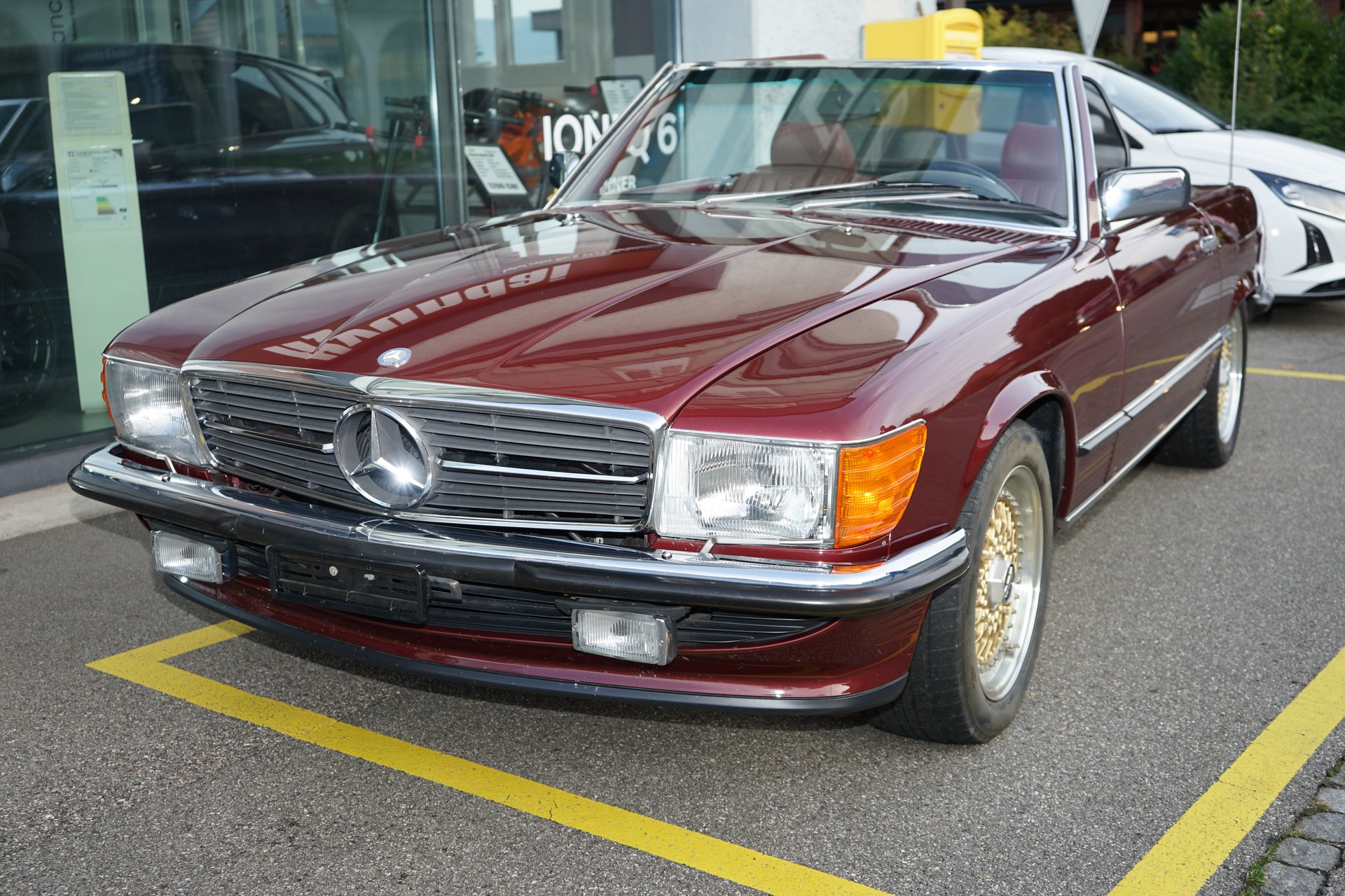 MERCEDES-BENZ 300 SL Automatic-image-1