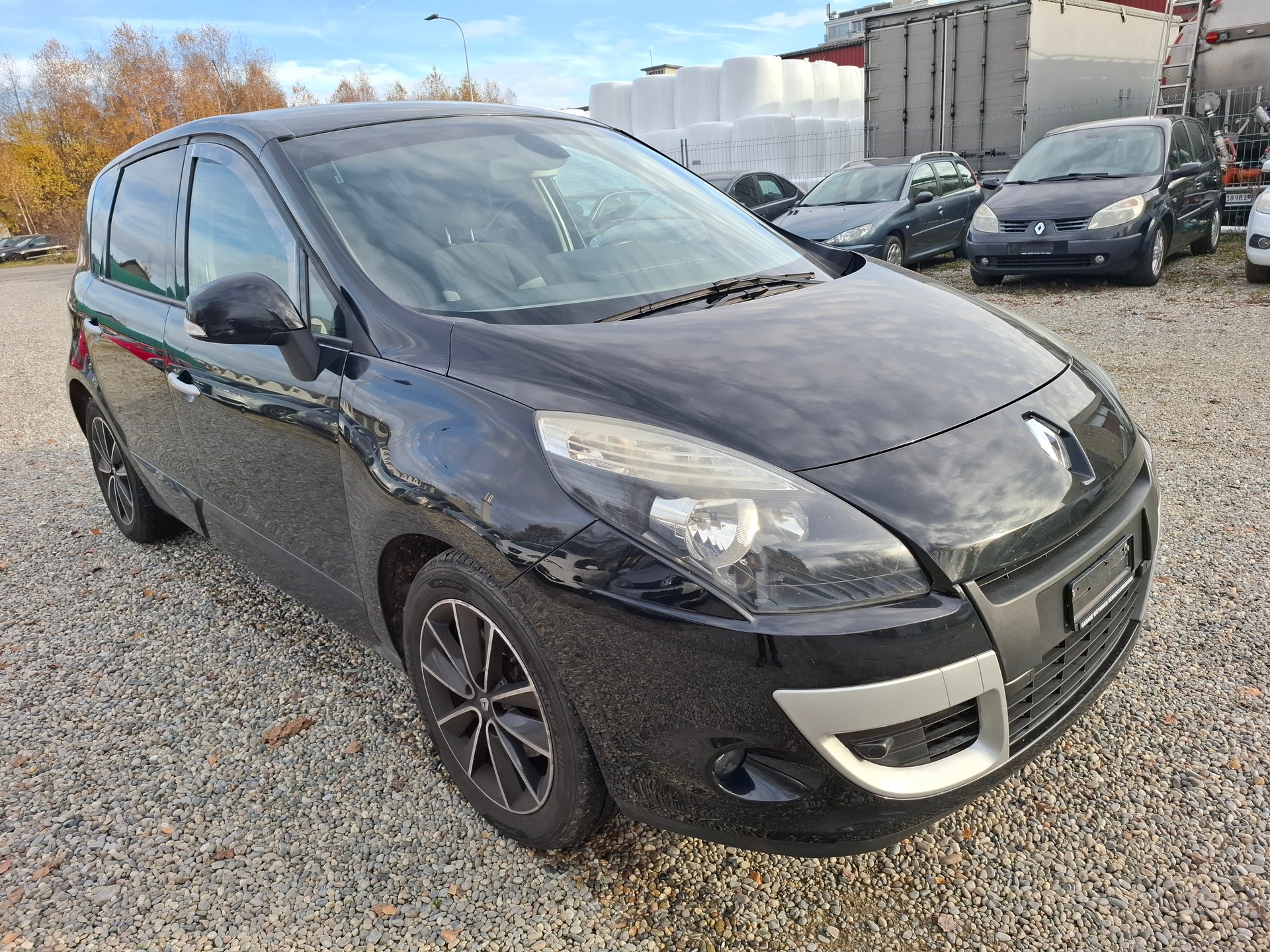 RENAULT Scénic 1.4 16V Turbo Privilège-image-1
