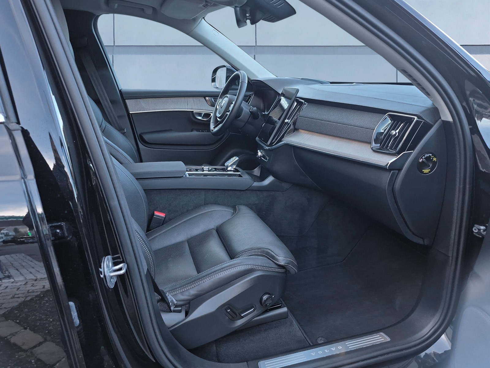 VOLVO XC90 2.0 B5 MH Plus Bright 7 P. AWD-image-12