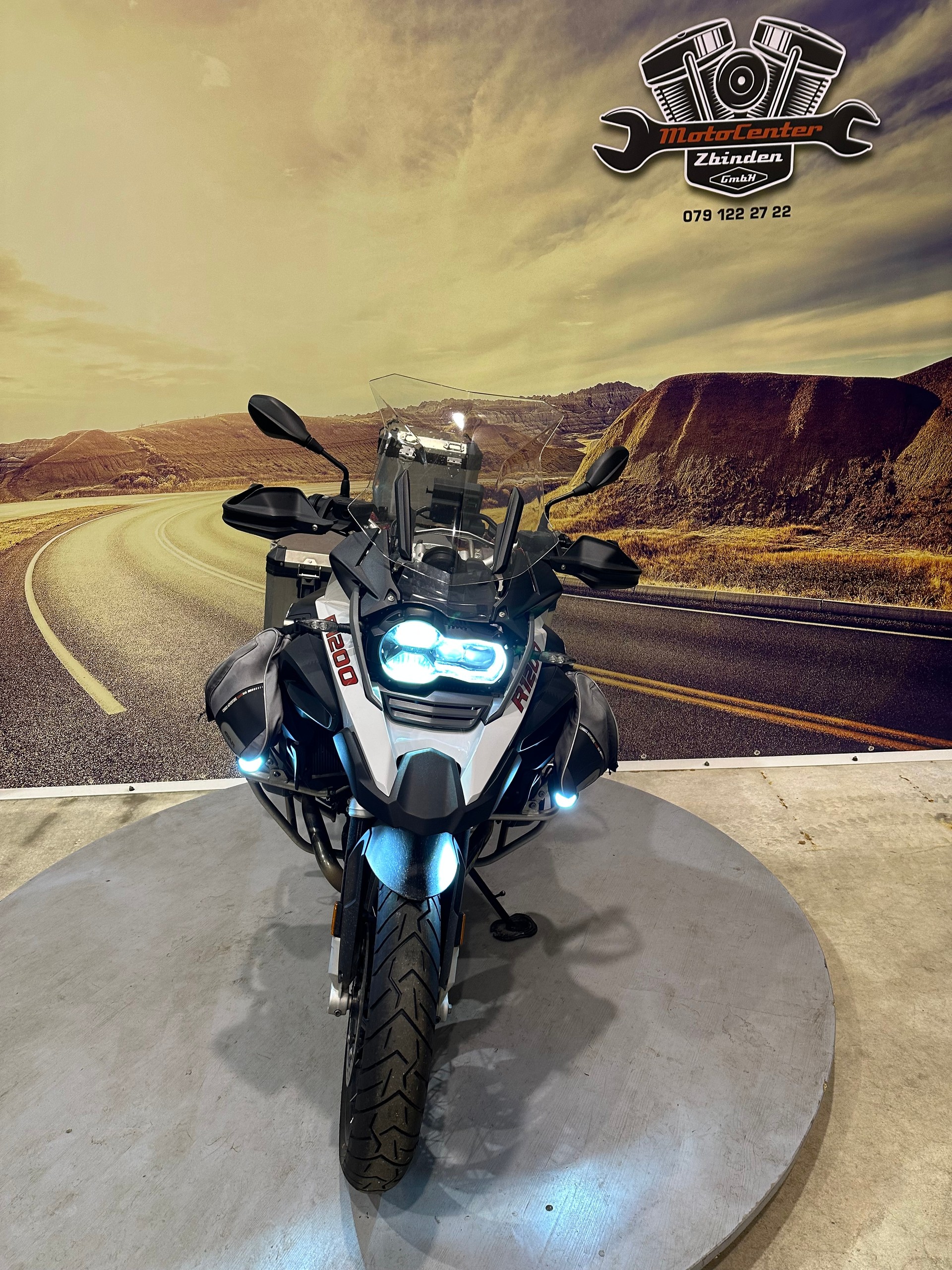 BMW R 1200 GS Adventure ABS-image-2