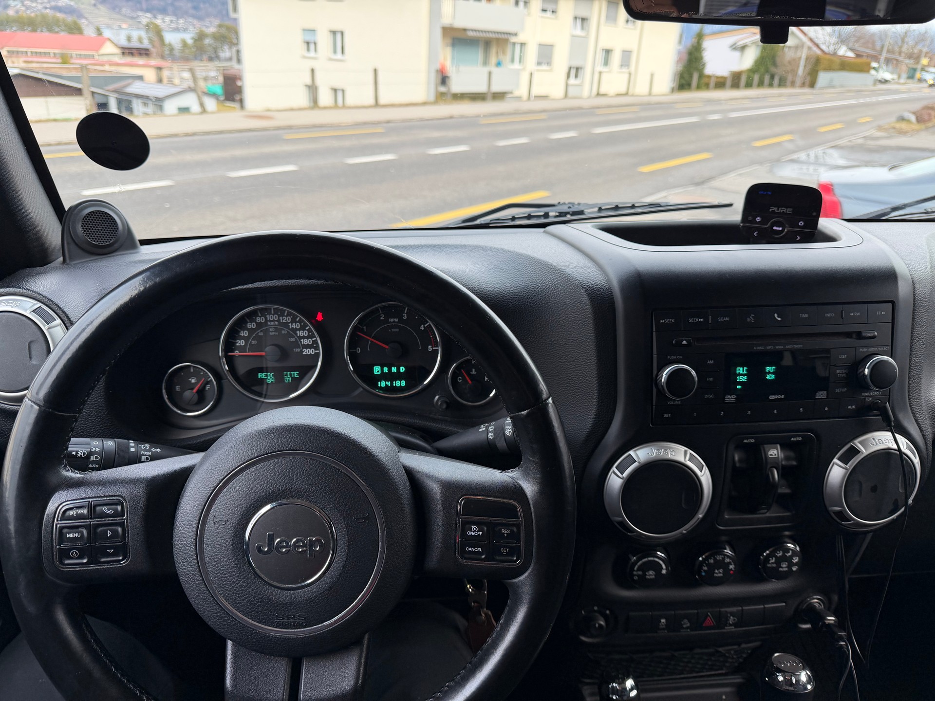 JEEP Wrangler 2.8CRD Unlimited Sahara Automatic-image-9