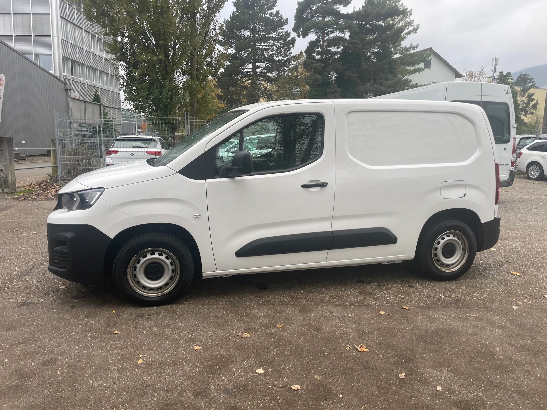 PEUGEOT Partner 1.6 Blue HDi Access 650kg ** 02x Sitze ** Klimaanlage ** Nutzlast 470Kg ** Frisch Ab MFK-image-7