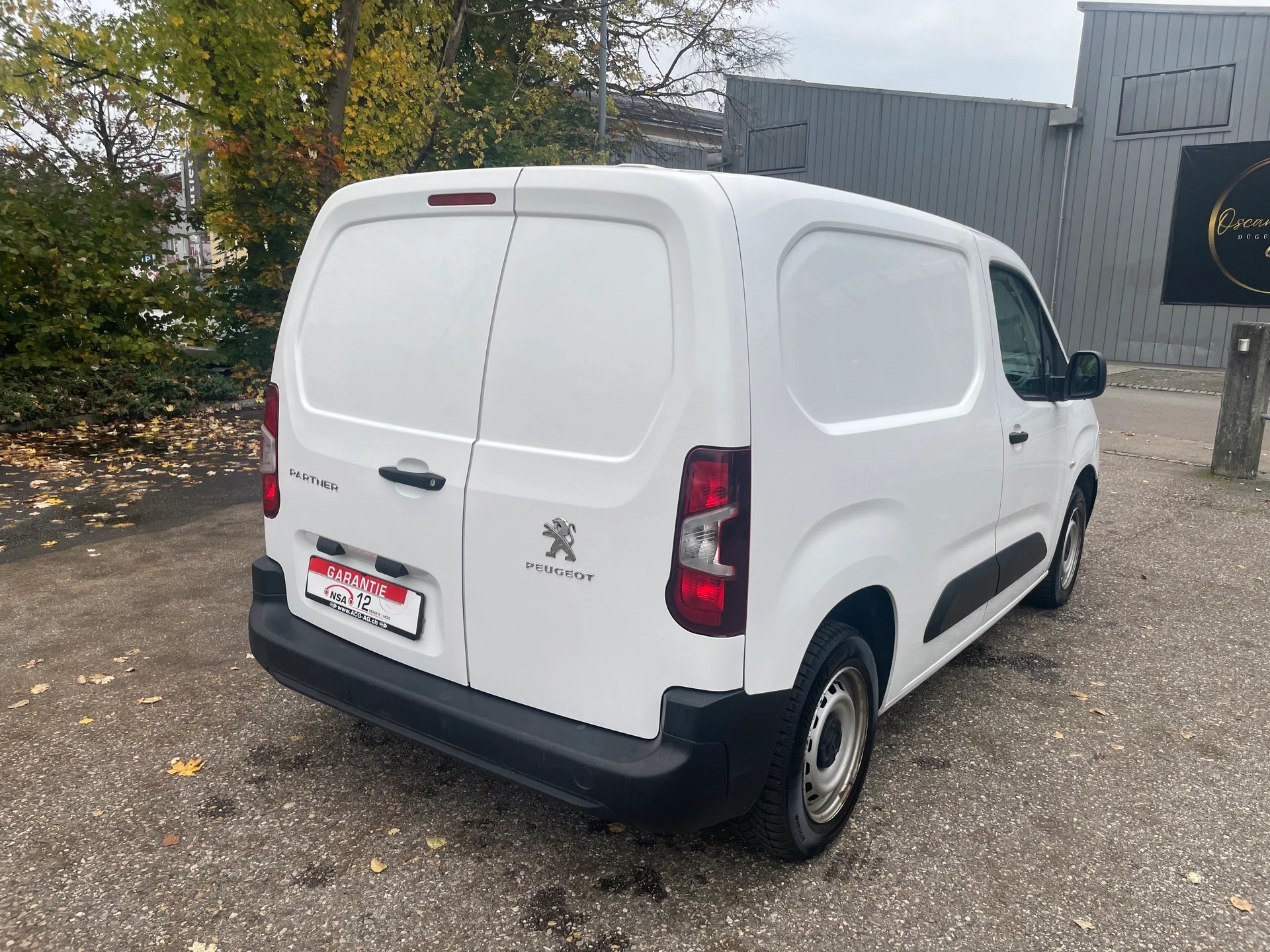 PEUGEOT Partner 1.6 Blue HDi Access 650kg ** 02x Sitze ** Klimaanlage ** Nutzlast 470Kg ** Frisch Ab MFK-image-4