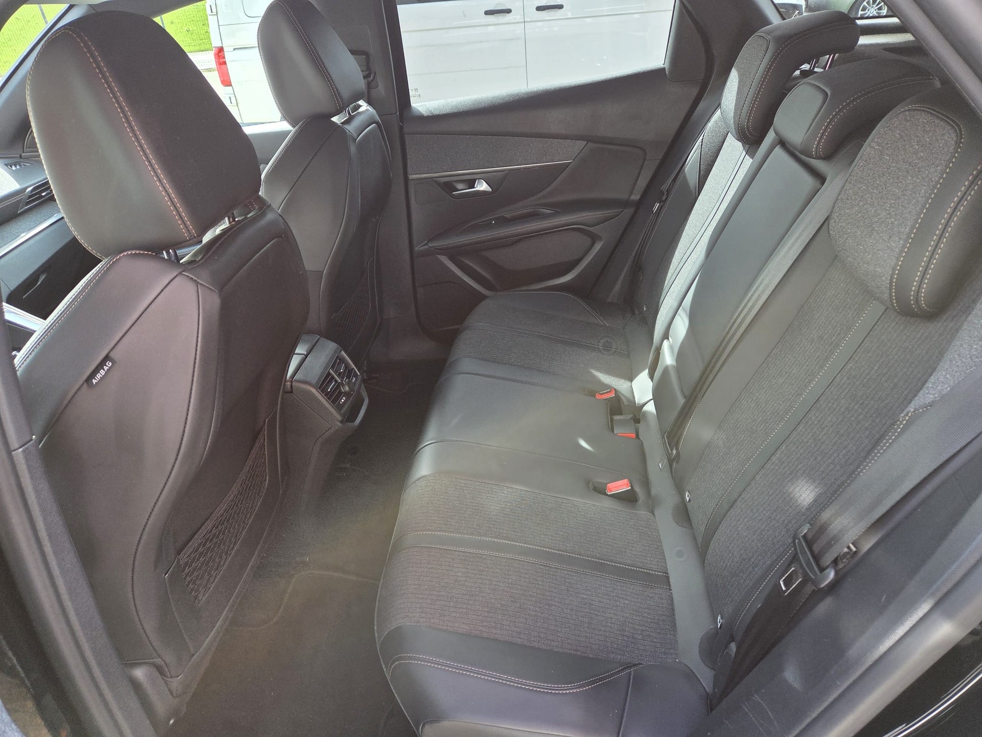 PEUGEOT 3008 1.6 THP GT Line EAT-image-5