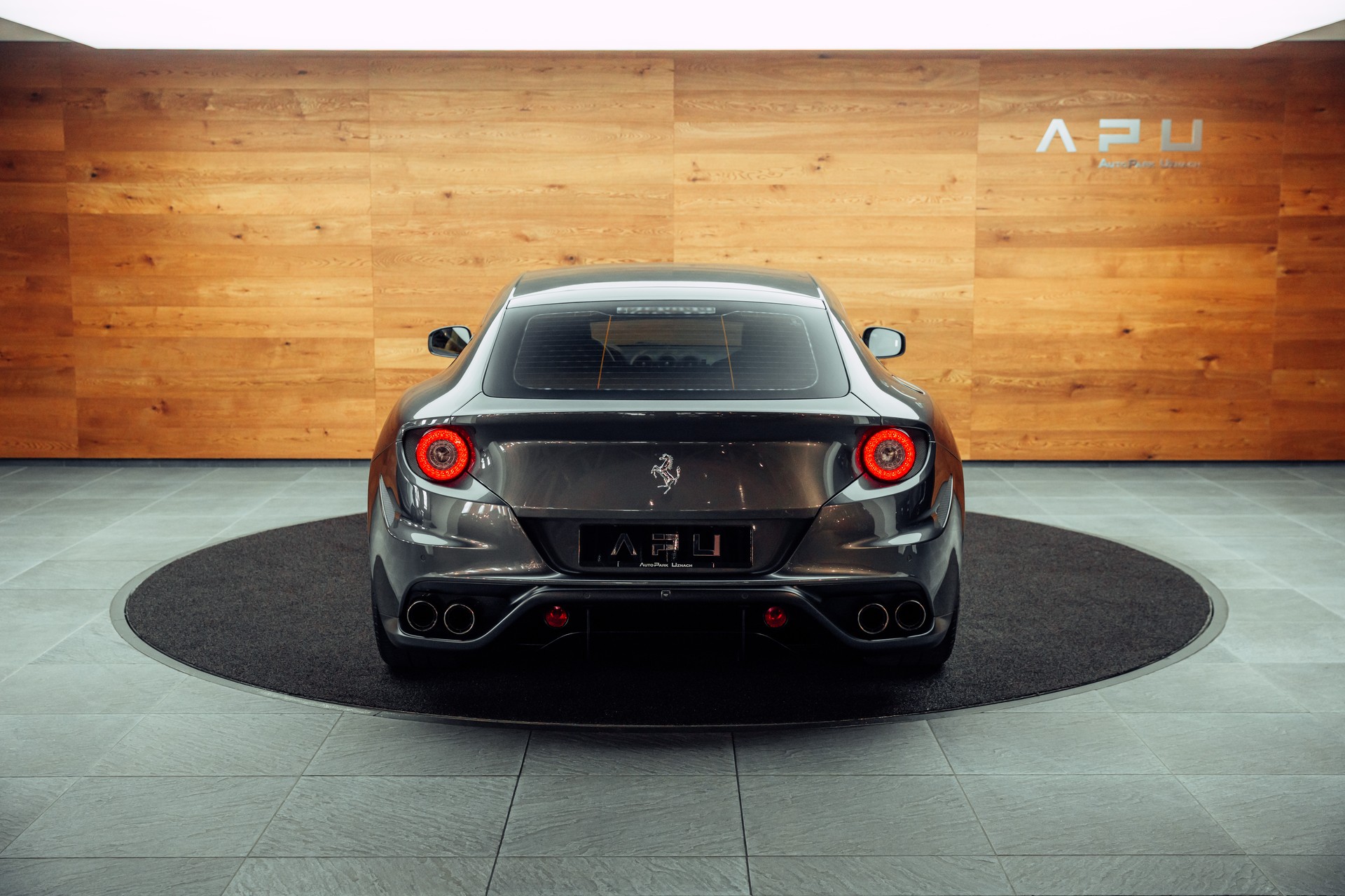 FERRARI FF-image-22