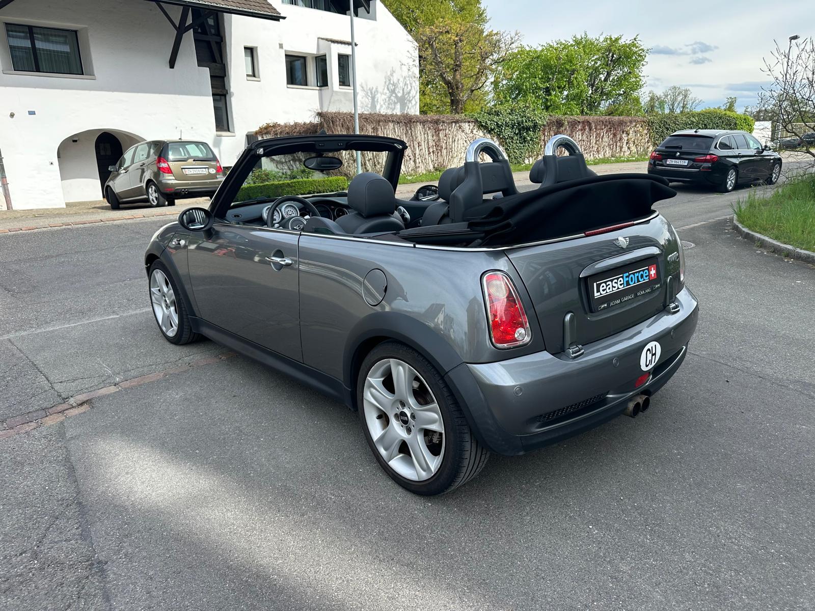 MINI Cooper S Cabriolet-image-10