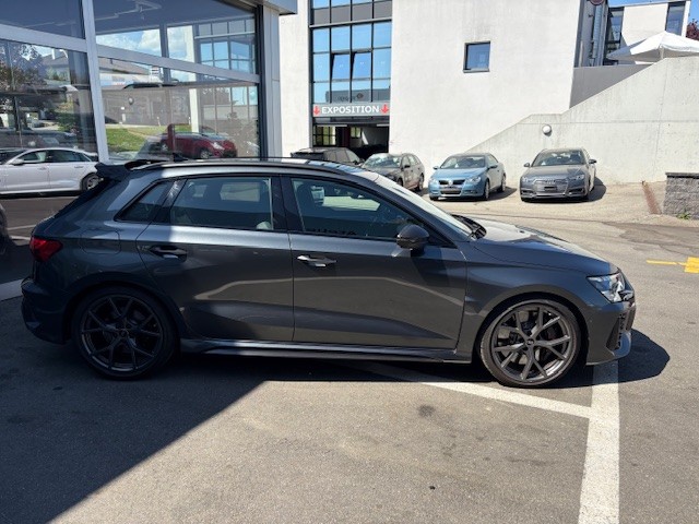 AUDI RS3 Sportback 2.5 TFSI quattro S-Tronic-showroom-element-2