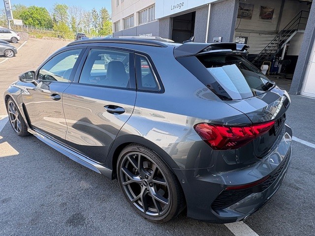 AUDI RS3 Sportback 2.5 TFSI quattro S-Tronic-image-6