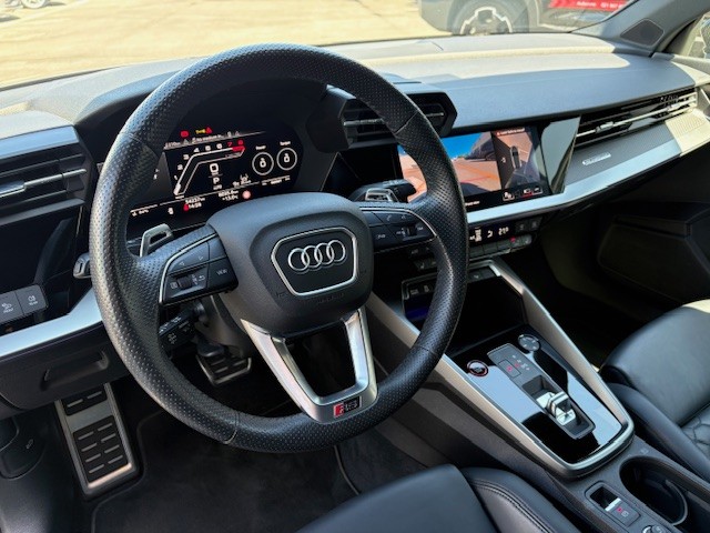 AUDI RS3 Sportback 2.5 TFSI quattro S-Tronic-image-8