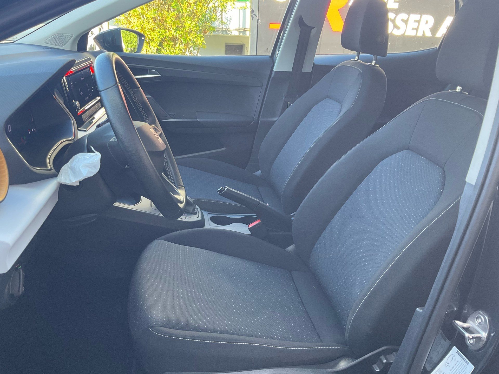 SEAT Ibiza 1.0 TSI DSG STYLE *** SPURHALTEASSISTENT & TEMPOMAT ***-image-7