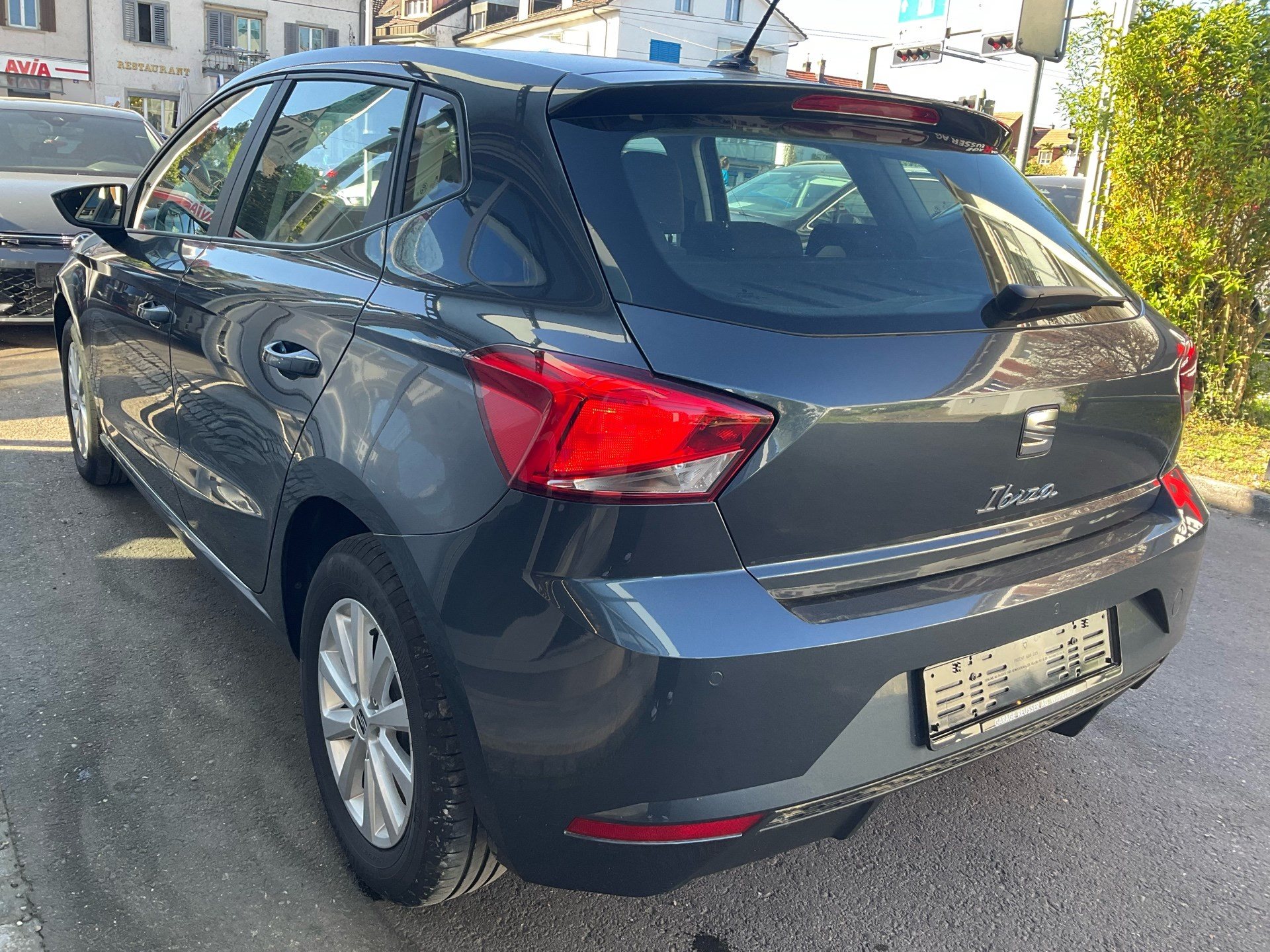 SEAT Ibiza 1.0 TSI DSG STYLE *** SPURHALTEASSISTENT & TEMPOMAT ***-image-5