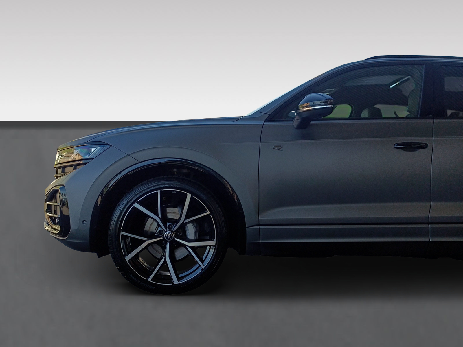 VW Touareg R-Line FINAL EDITION 3.0TDI 286PS Allrad-showroom-element-2