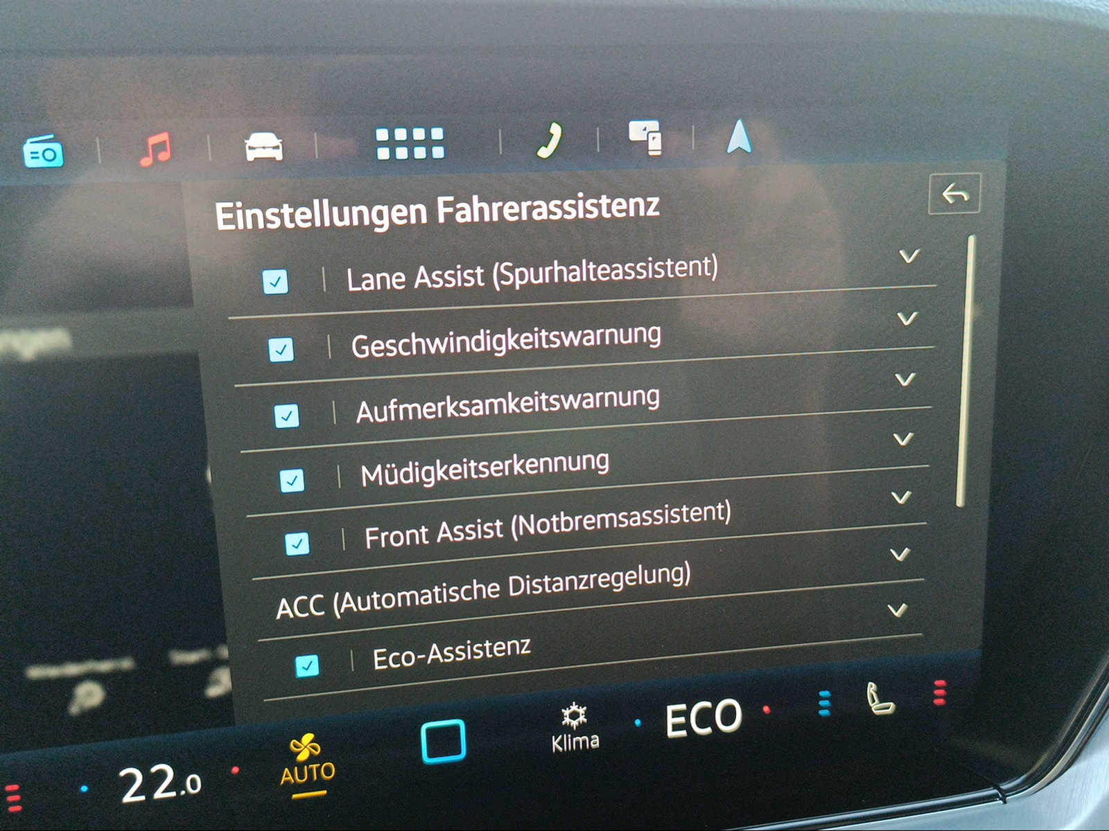 VW Touareg R-Line FINAL EDITION 3.0TDI 286PS Allrad-image-14