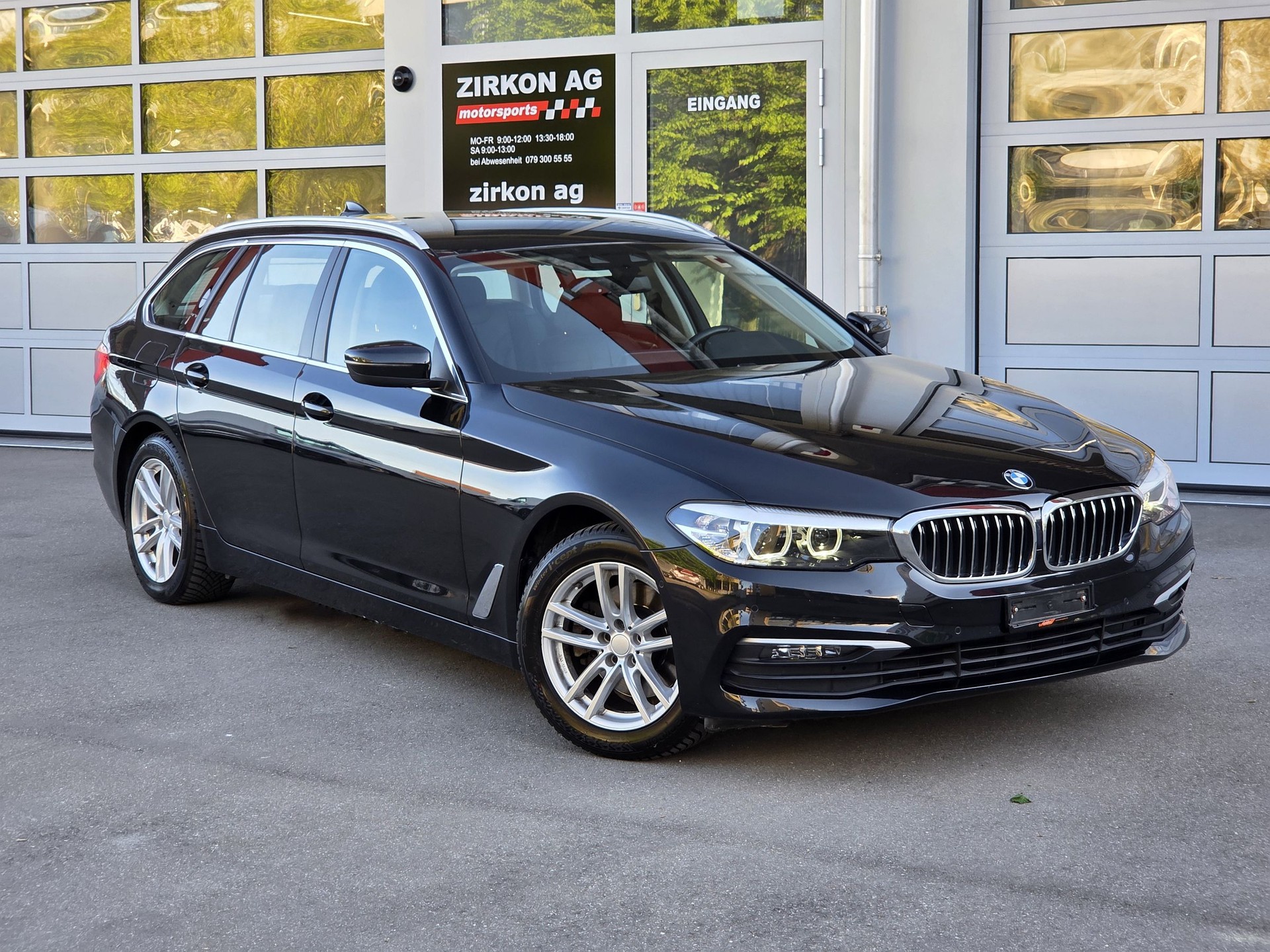 BMW 520d xDrive Touring Luxury-image-5