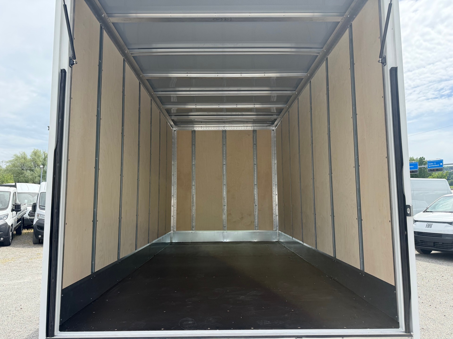 FIAT Ducato 2.2 MJ 140 Heavy Koffer mit Hebebühne-image-13