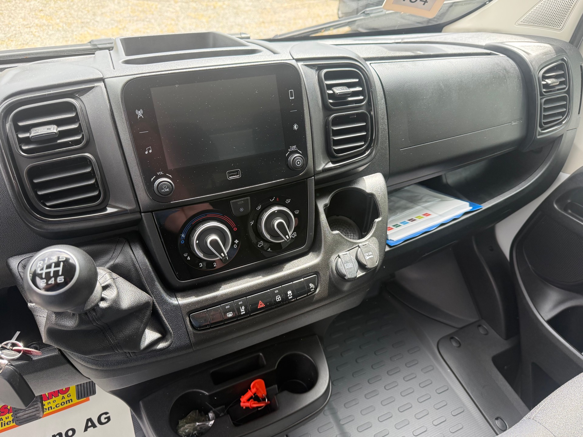 FIAT Ducato 2.2 MJ 140 Heavy Koffer mit Hebebühne-image-10