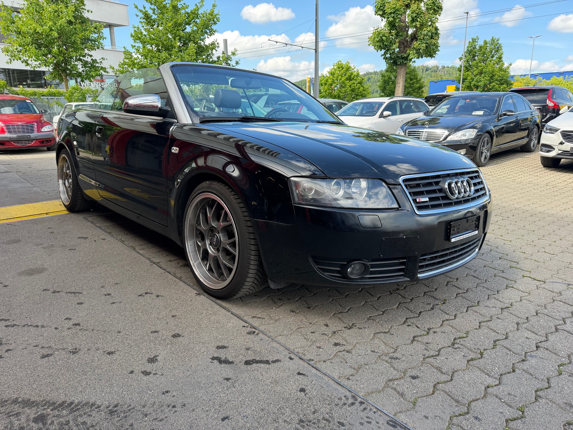 AUDI A4 Cabriolet 1.8 Turbo-showroom-element-1