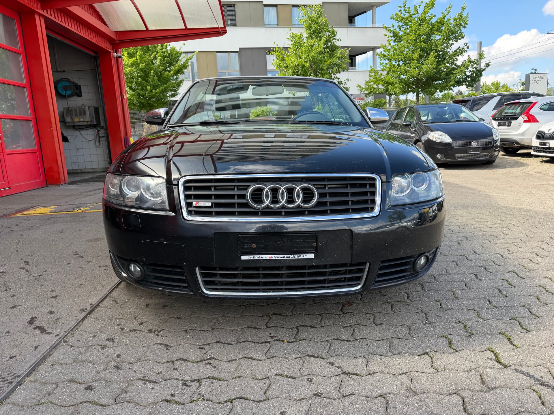 AUDI A4 Cabriolet 1.8 Turbo-showroom-element-2