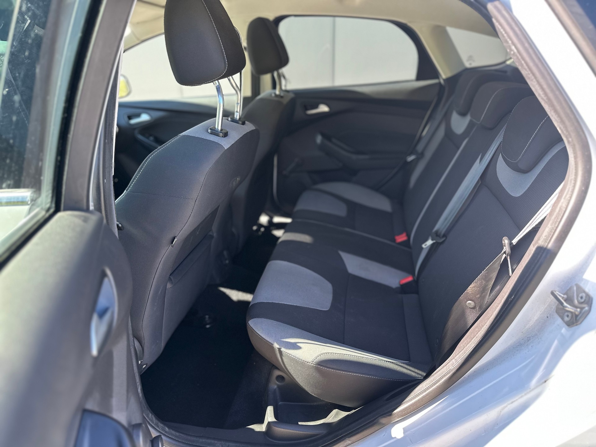 FORD Focus 1.0 SCTi Trend-image-6