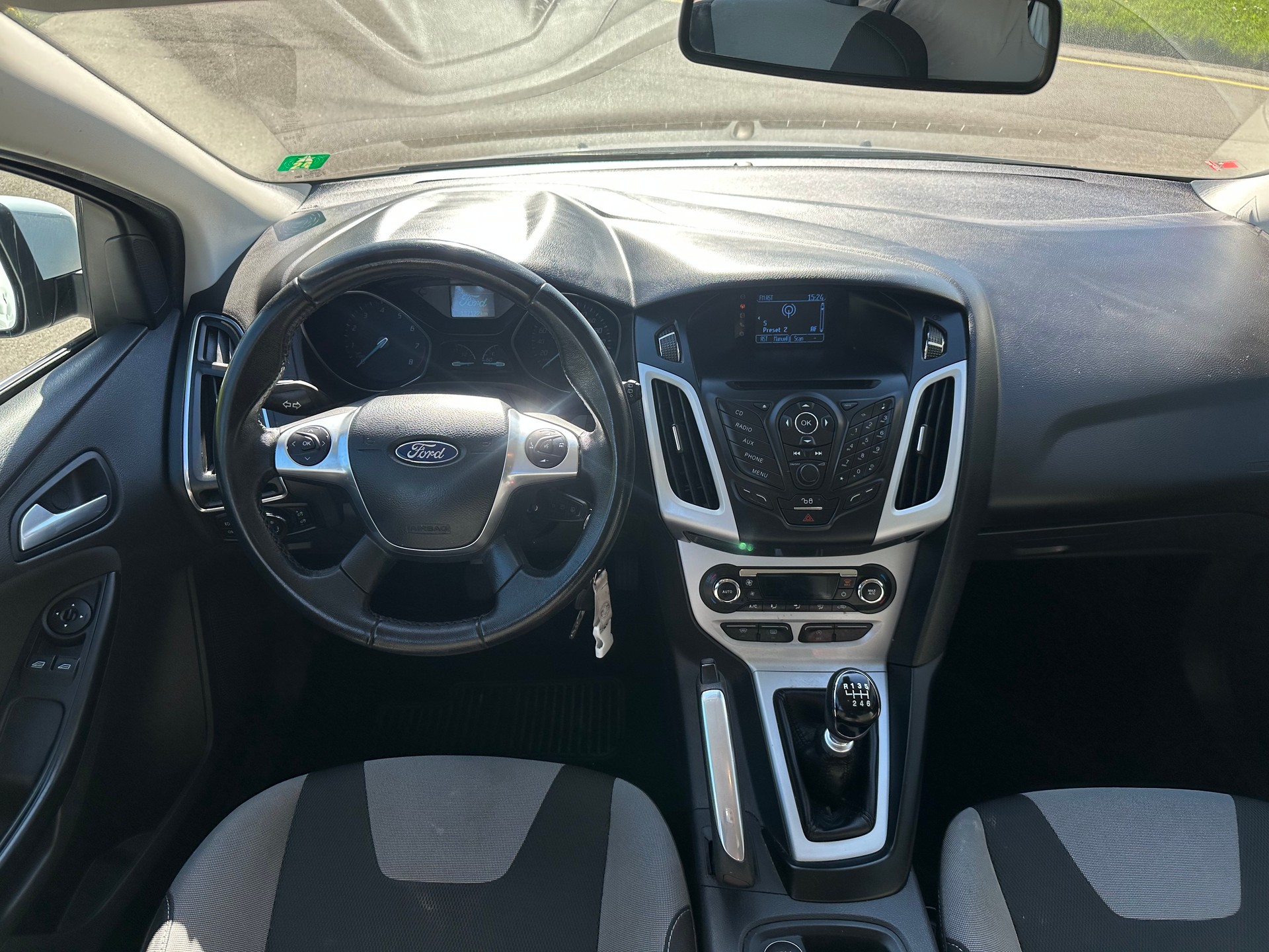 FORD Focus 1.0 SCTi Trend-image-7