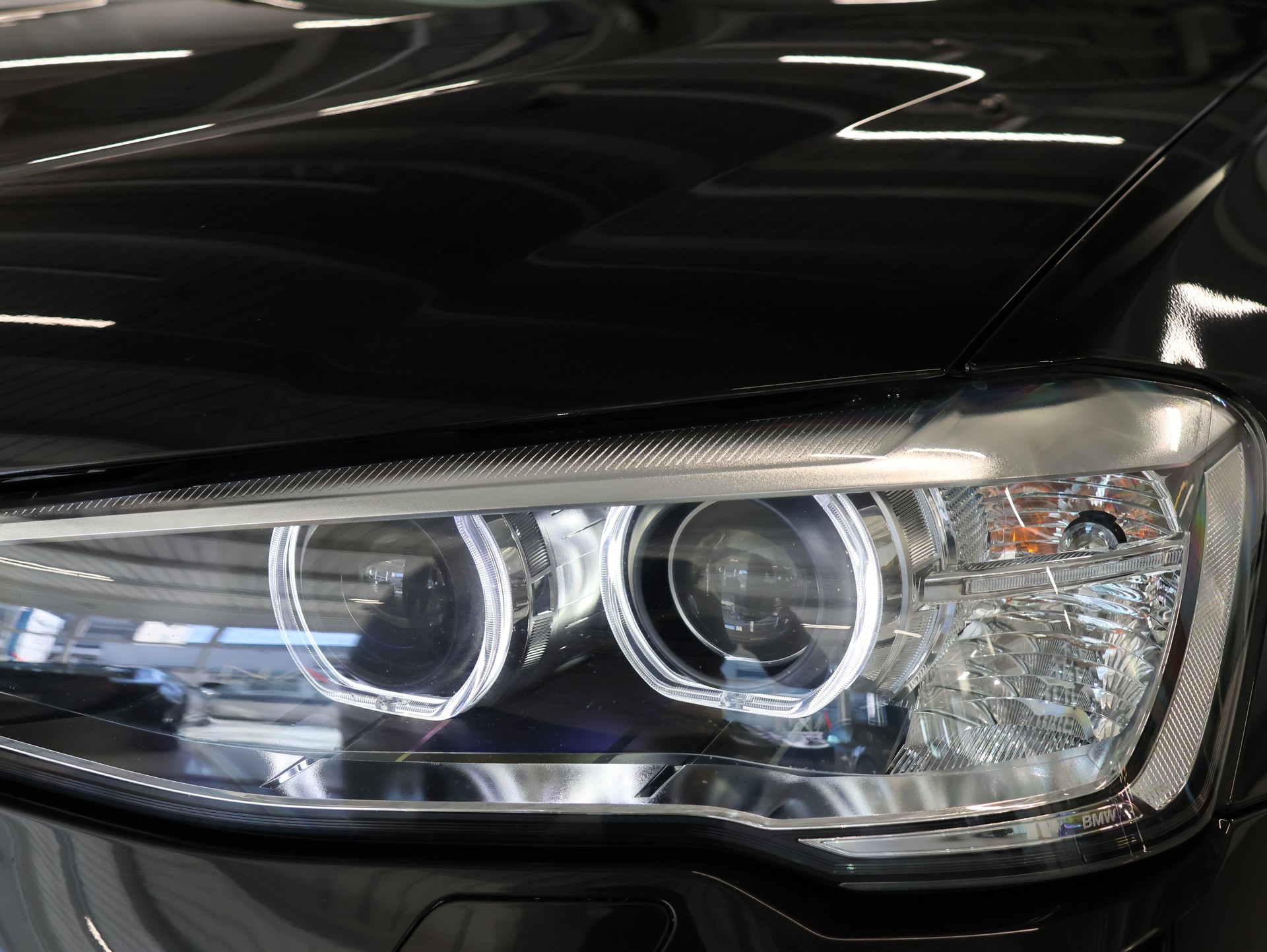 BMW X4 xDrive 20d M Sport Steptronic-image-9