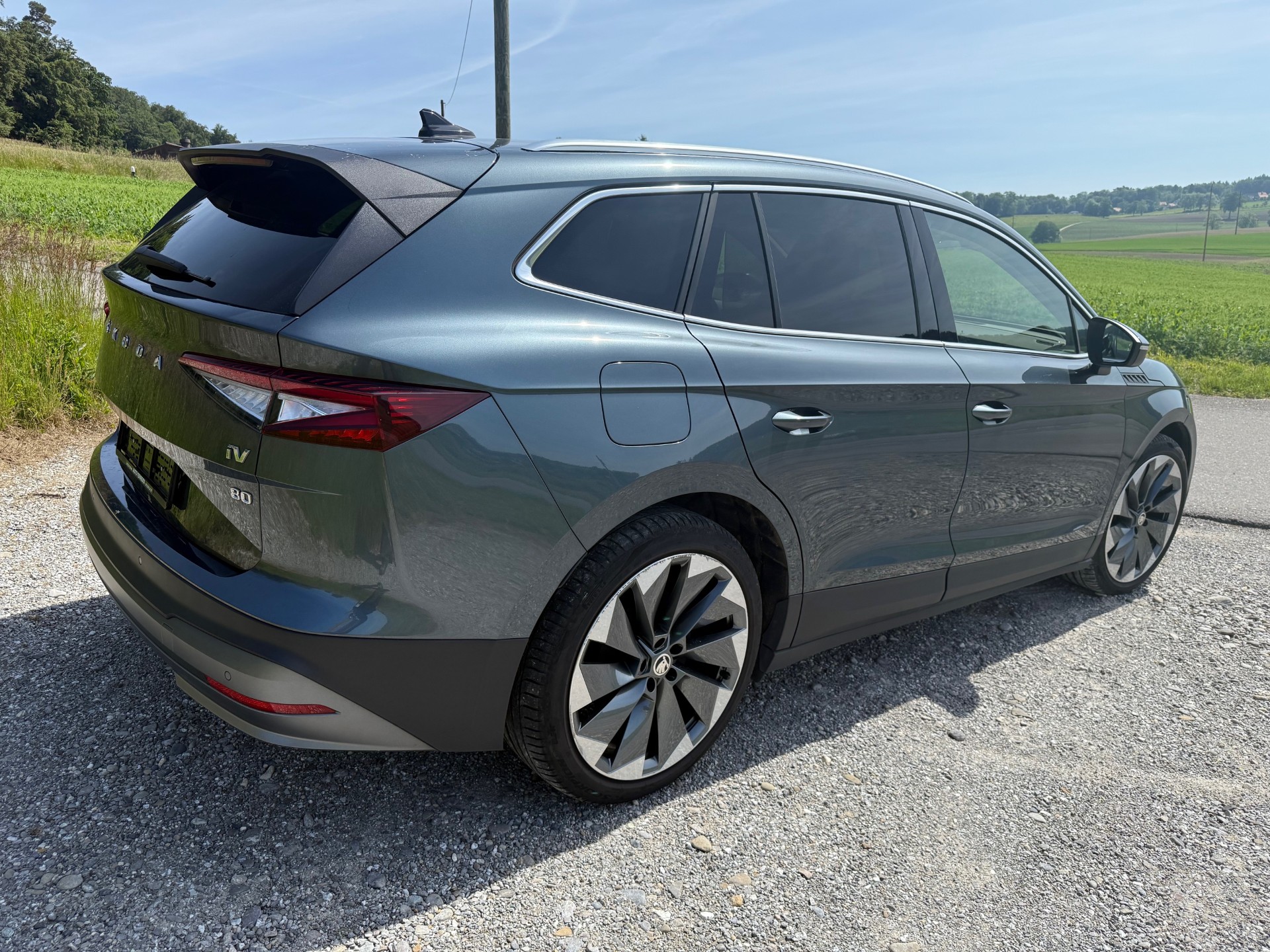 SKODA Enyaq iV 80-image-1