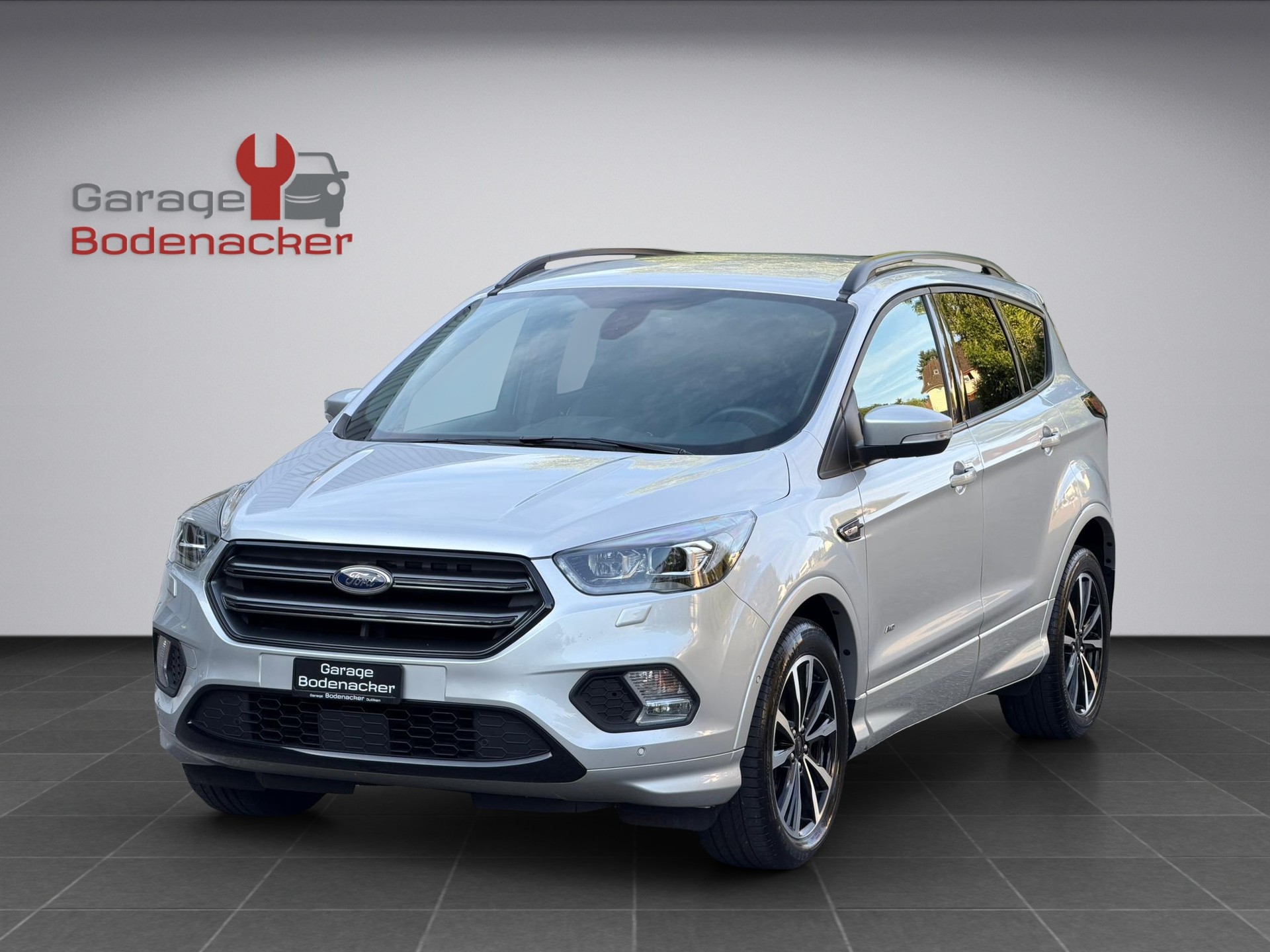 FORD Kuga 2.0 TDCi ST Line High 4WD PowerShift * 180PS * 4x4 * AHK *-showroom-element-1