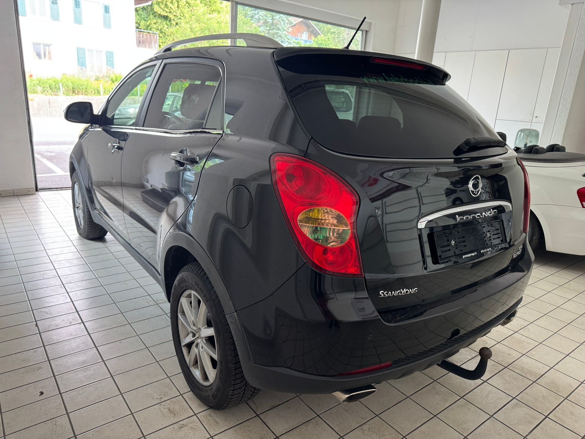 KGM-SsangYong Korando 2.0 e-XDI Quartz 4WD Automatic-image-6