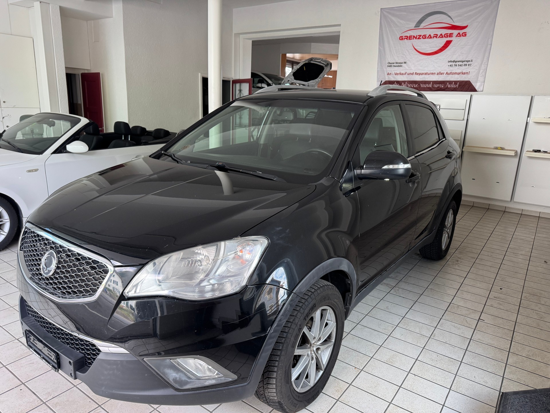 KGM-SsangYong Korando 2.0 e-XDI Quartz 4WD Automatic-image-3