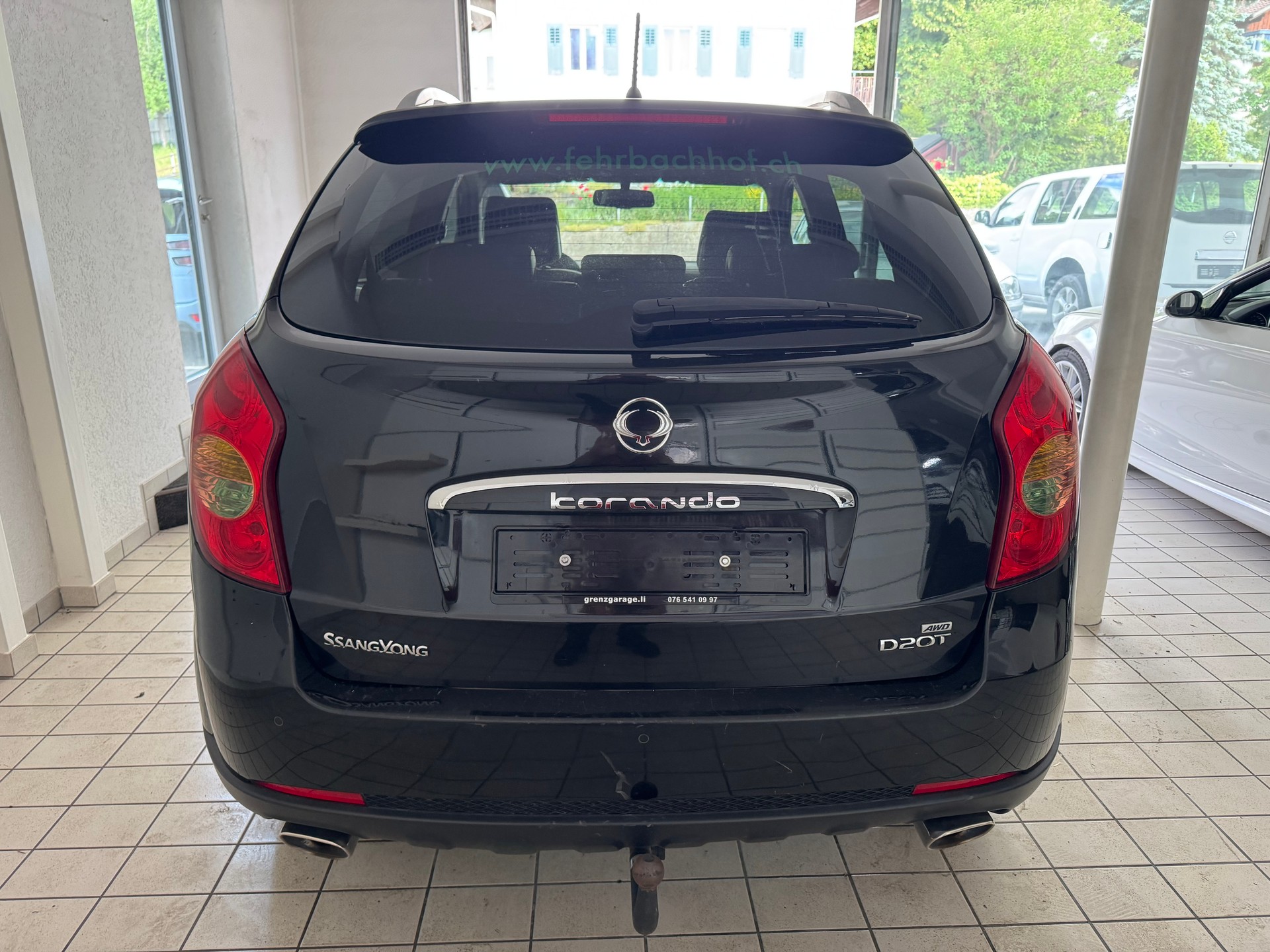 KGM-SsangYong Korando 2.0 e-XDI Quartz 4WD Automatic-image-5