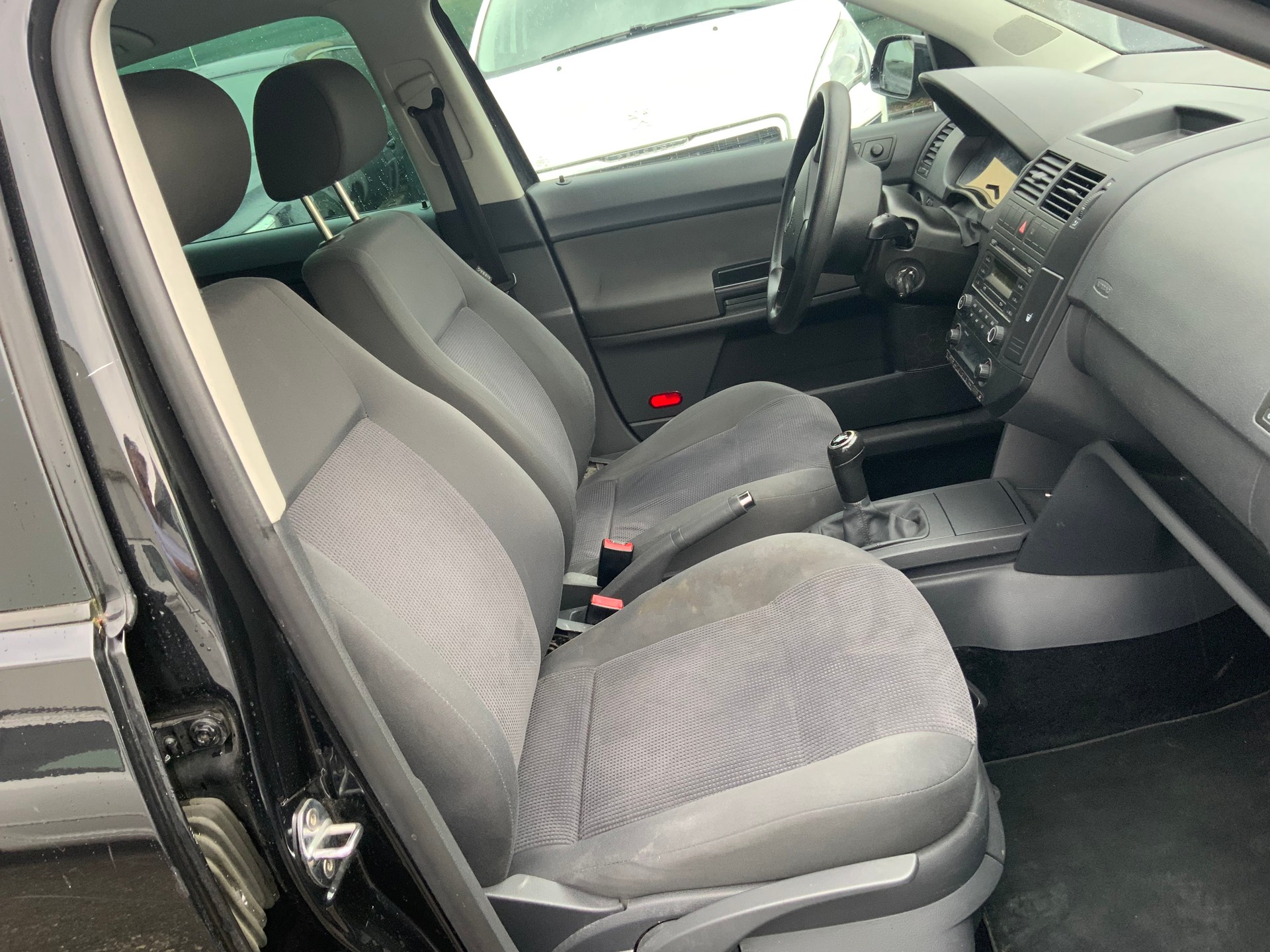 VW Polo 1.6 16V Comfortline-image-9