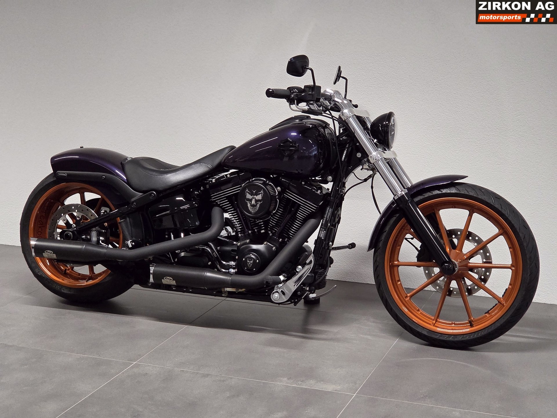 HARLEY-DAVIDSON FXSB Breakout 103 ABS (32/55kW) | Jekill & Hyde-image-1