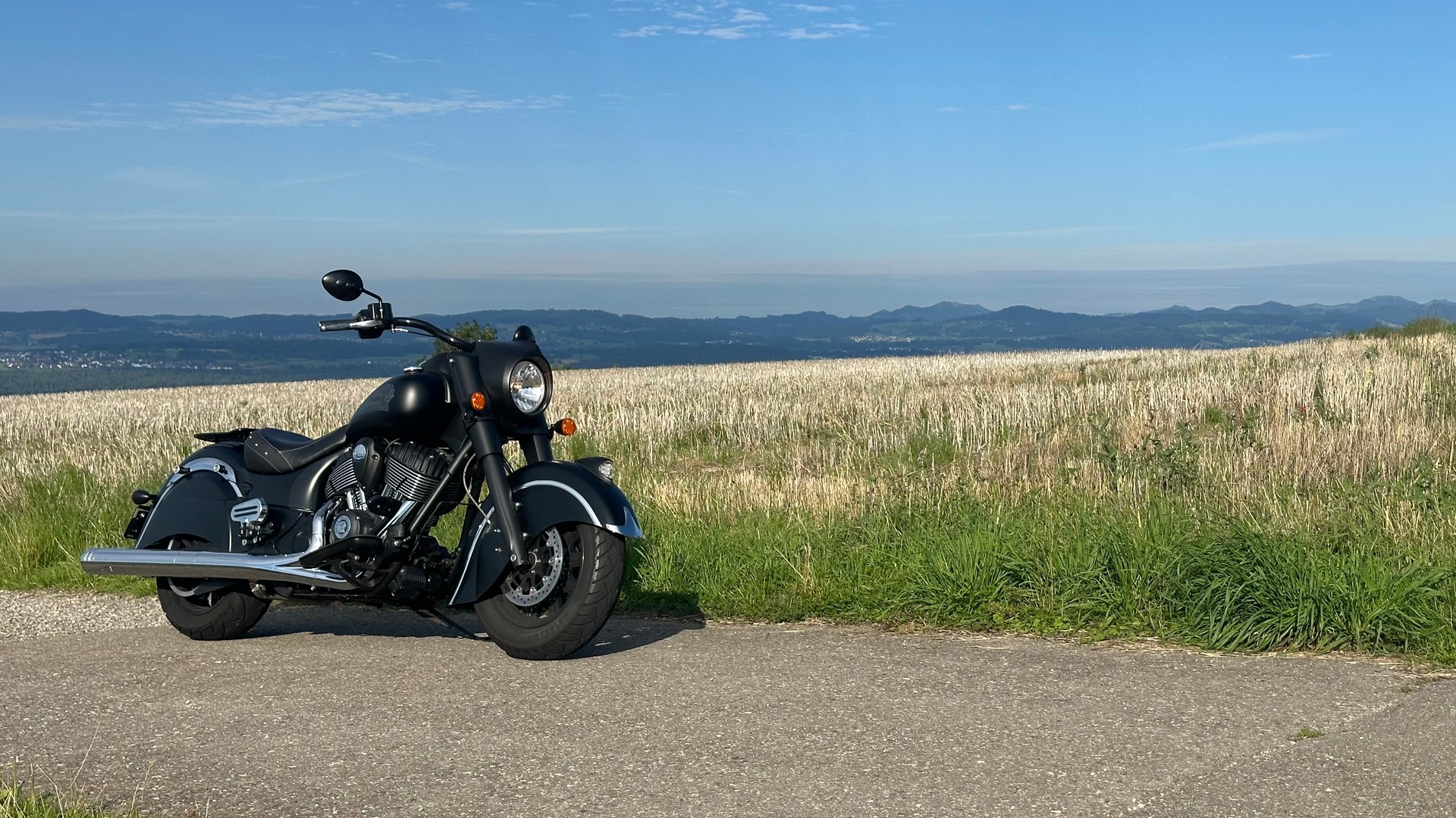 INDIAN Chief Dark Horse-image-3