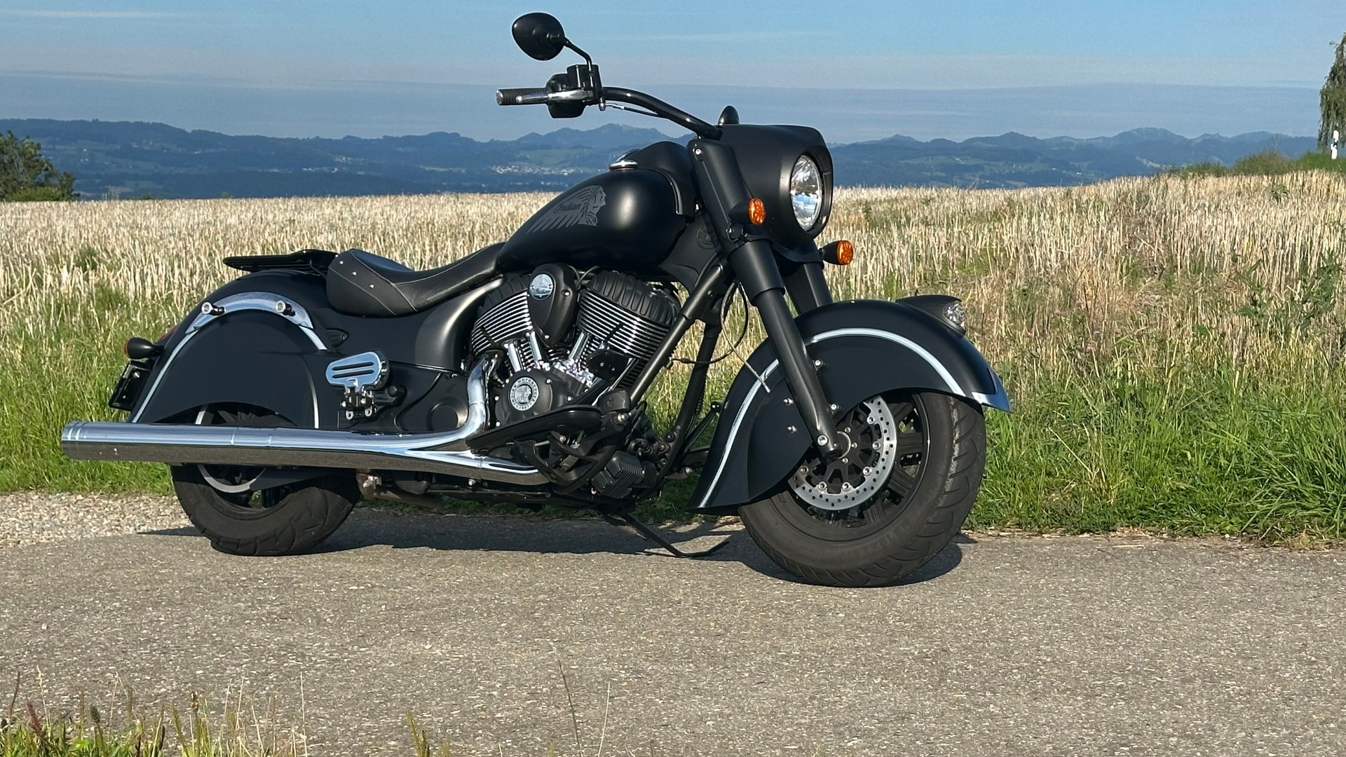 INDIAN Chief Dark Horse-image-2