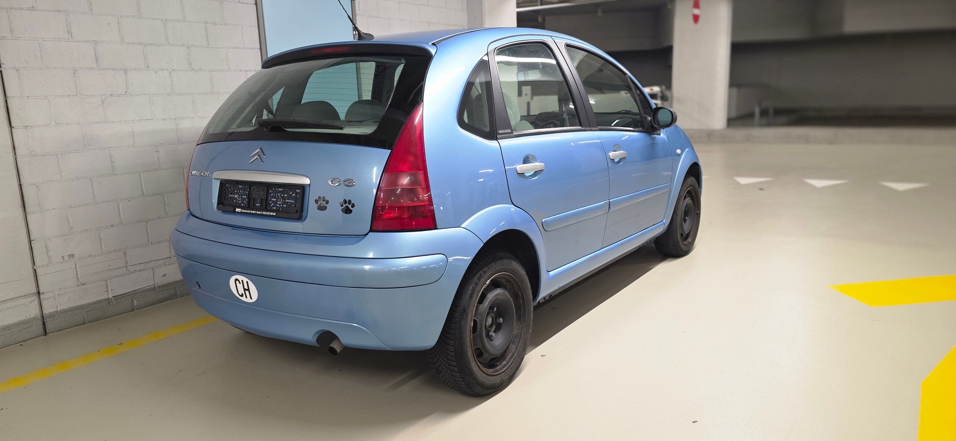 CITROEN C3 1.4i Exclusive-image-5