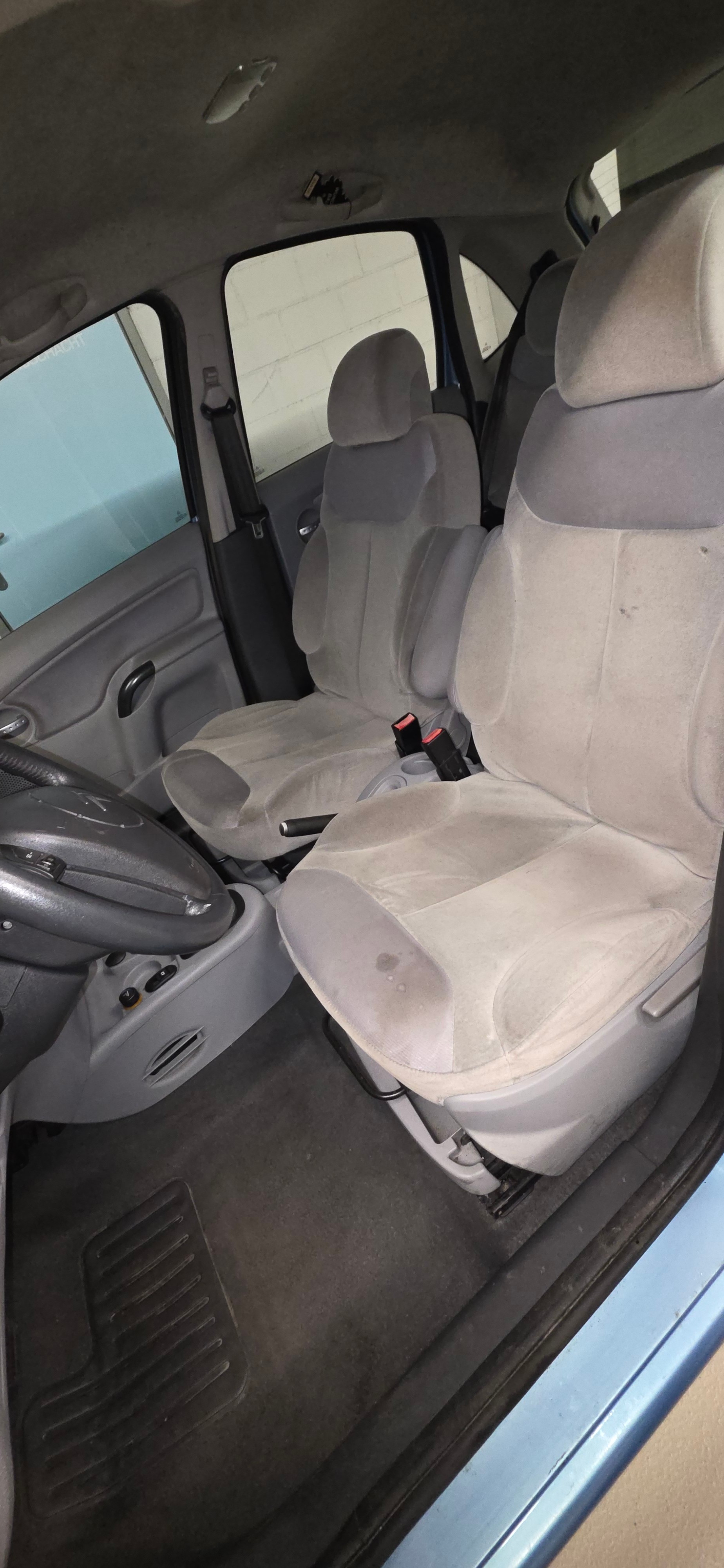 CITROEN C3 1.4i Exclusive-image-9
