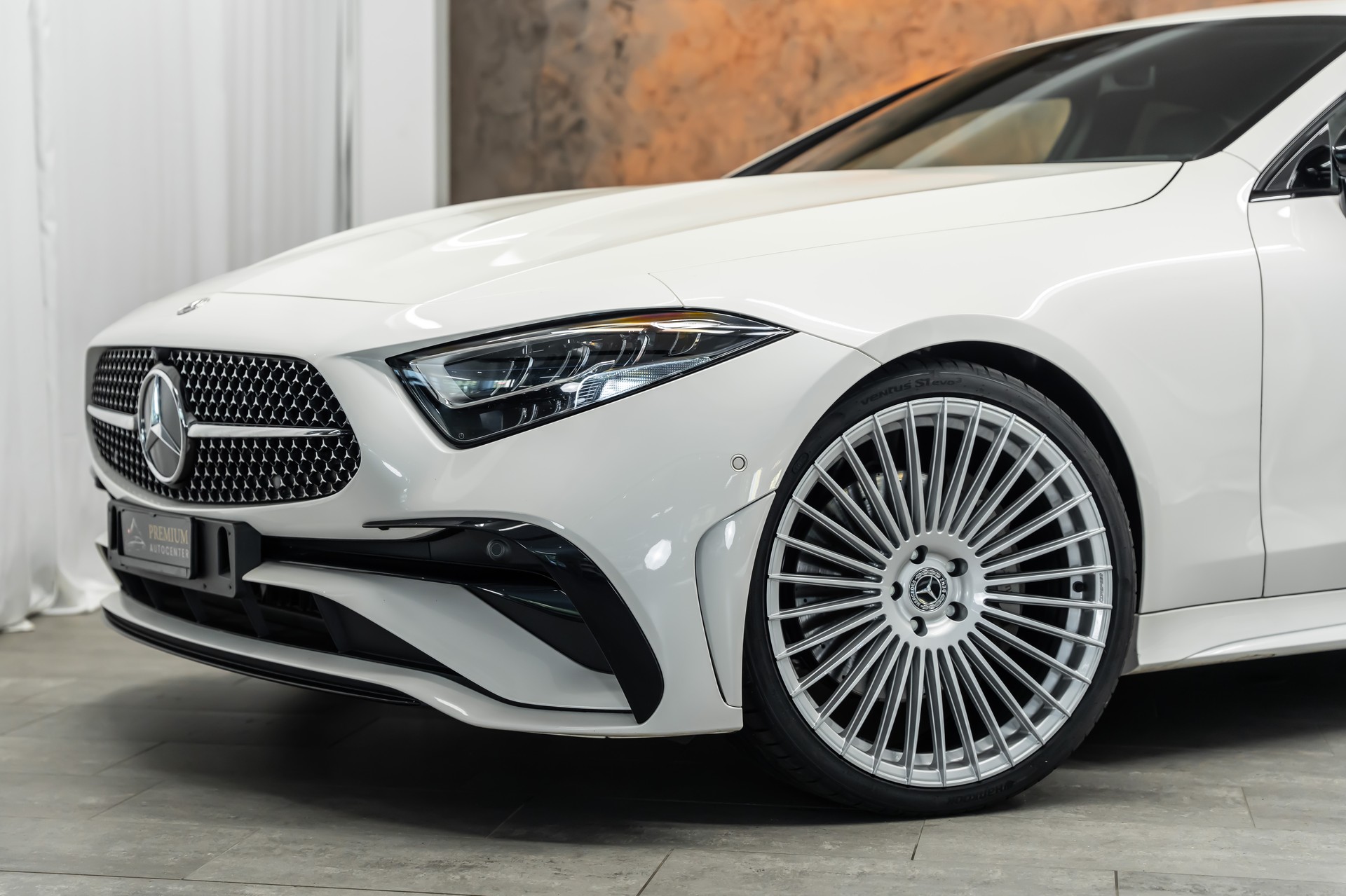 MERCEDES-BENZ CLS 400 d 4Matic 9G-Tronic *Facelift*Airmatic*Panorama*Head-Up*21"-showroom-element-2