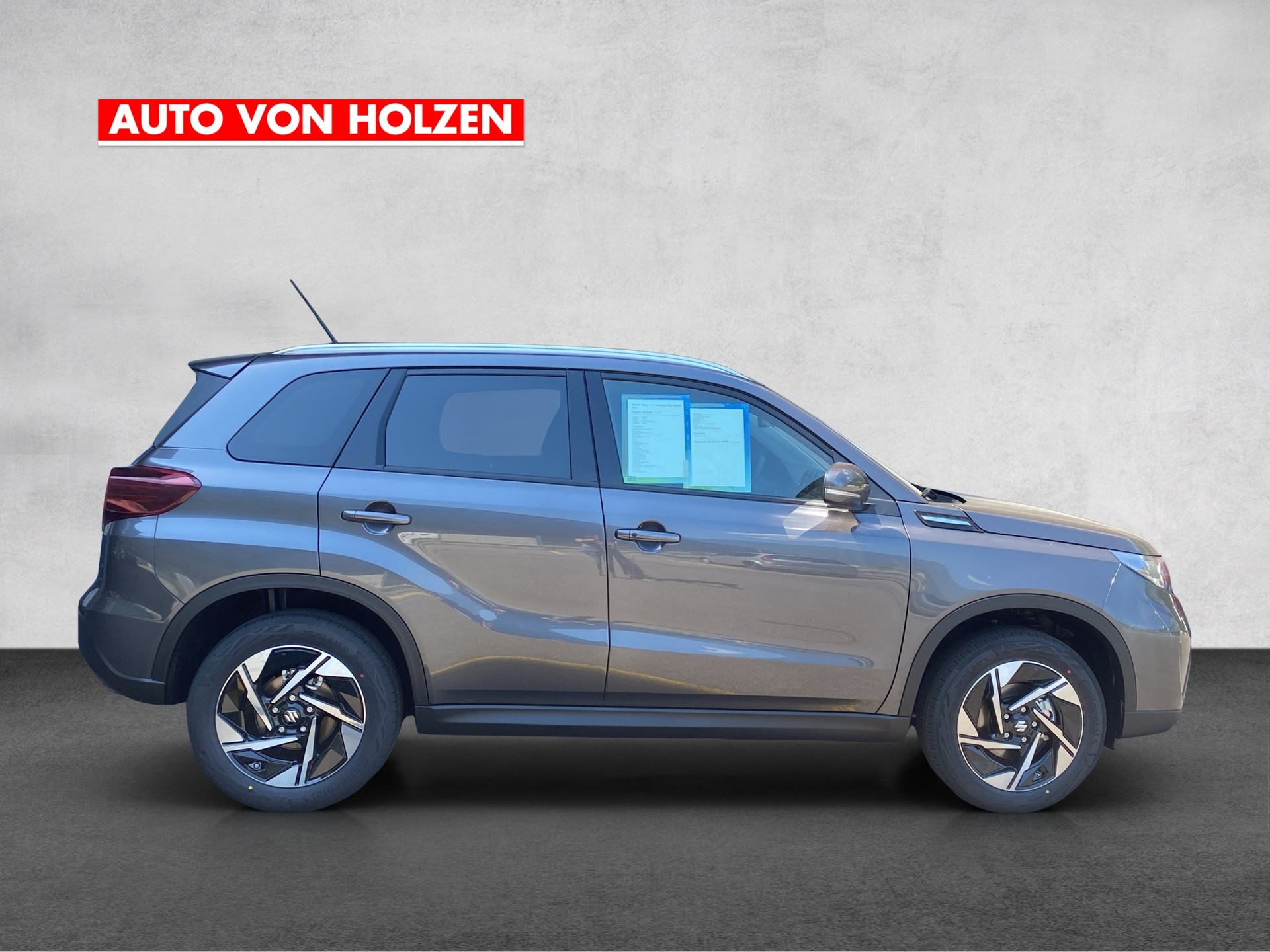 SUZUKI Vitara 1.4 Boosterjet Compact Top 4x4 Hybrid Automatic-image-5